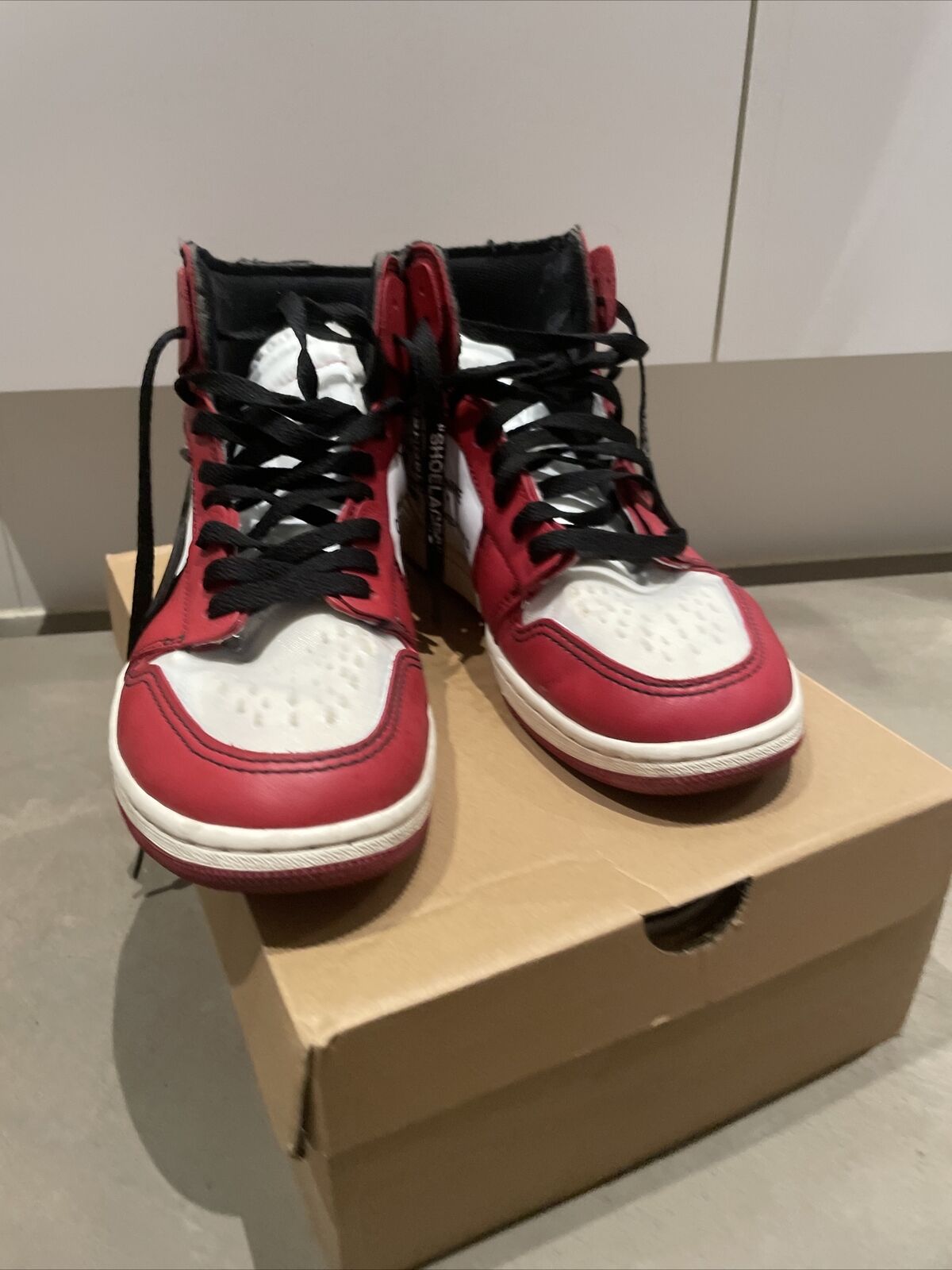 jordan 1 retro high og x off-white chicago