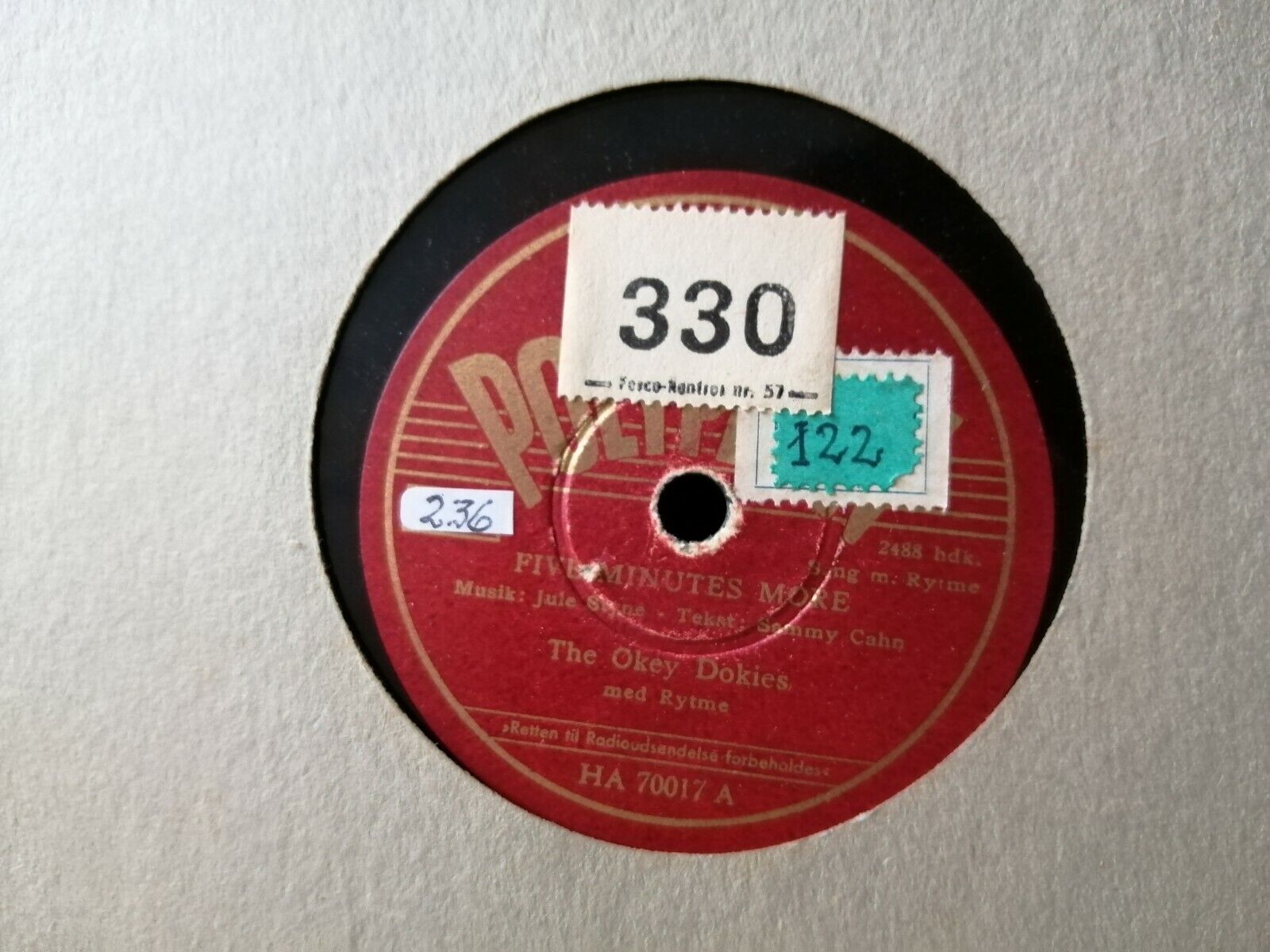 78 rpm shellacTHE OKEY DOKIESLaughing On The Outside/Five Minutes More