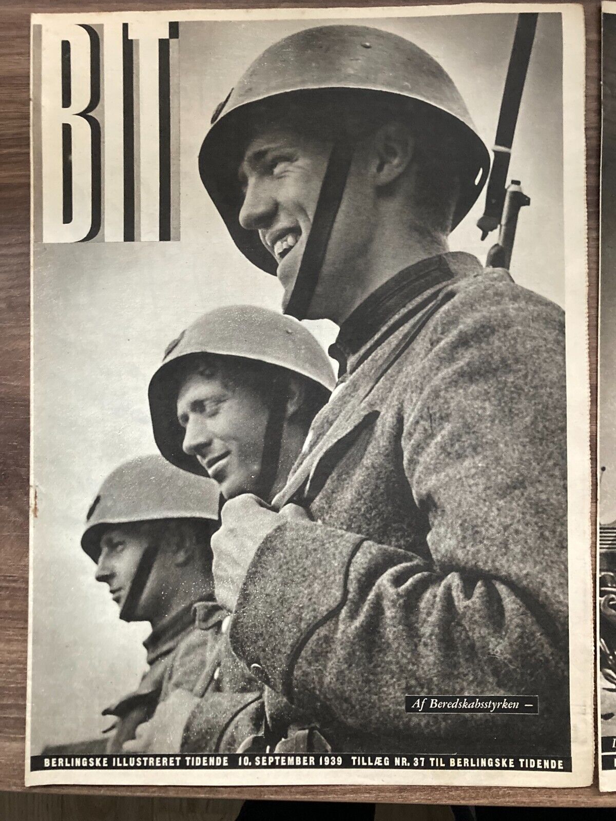 2x WWII Denmark Preparing War -  1939 Danish Magazines "Berlingske Illustrerede"