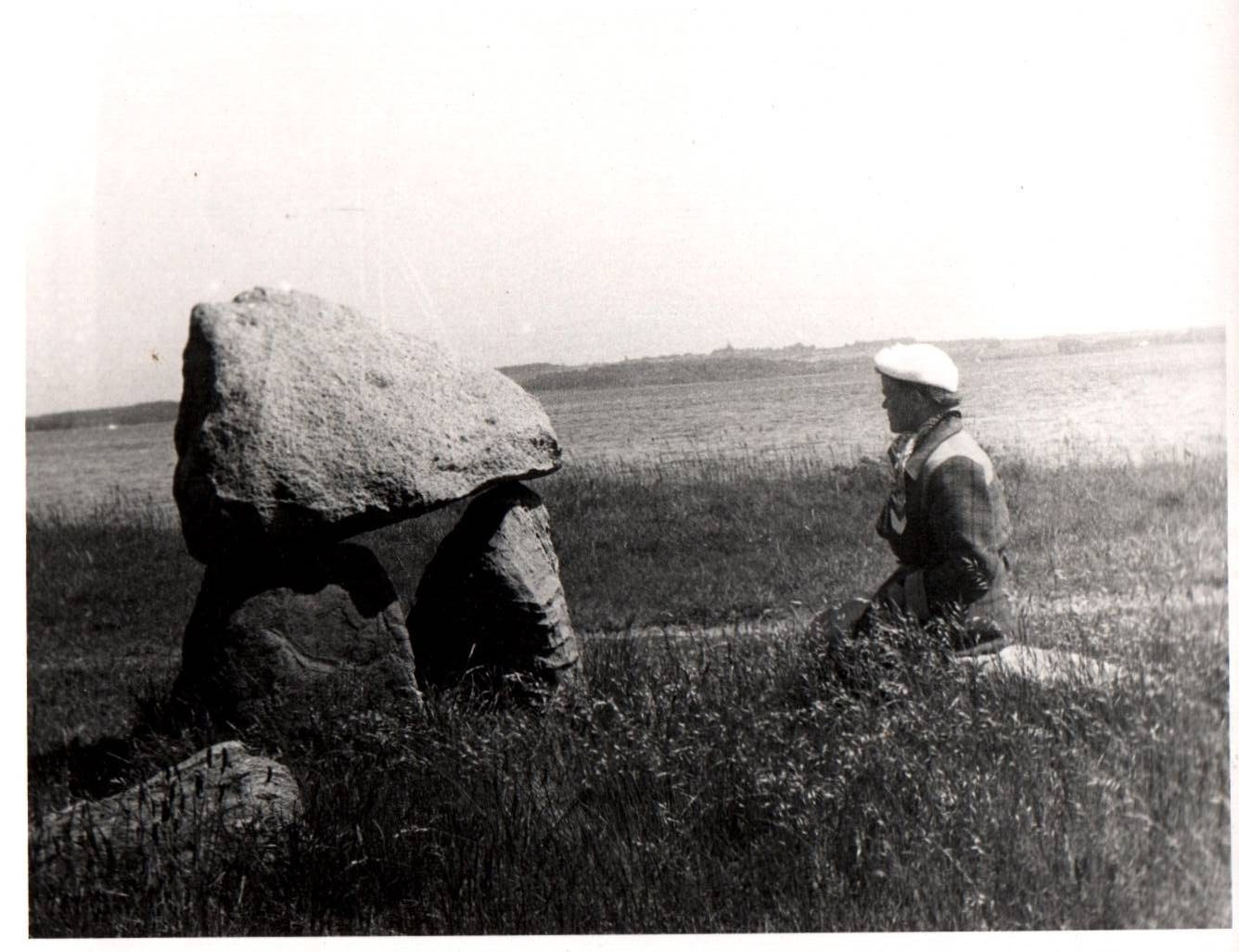 Stone Woman Daily Life in Denmark 1900 - 1950s Vintage Photo Small Size 11x8cm