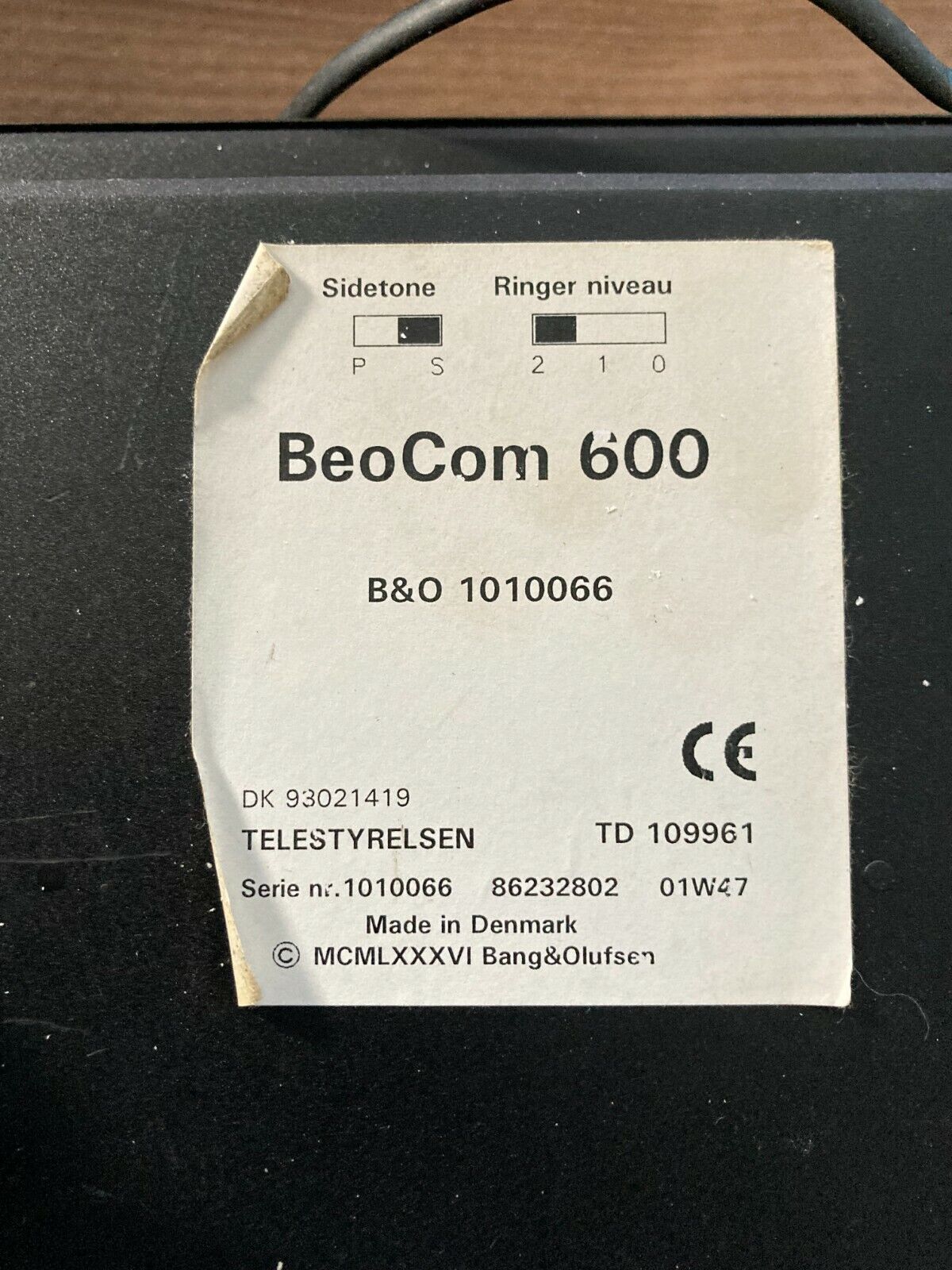 Beocom 600 BO Bang and Olufsen 1980s Black Desk Landline Phone Original