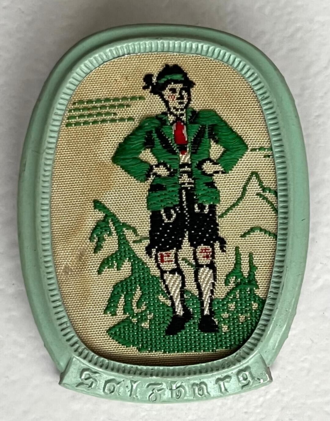 Salzburg badge pin man in folk costume folklore badge with man in costume