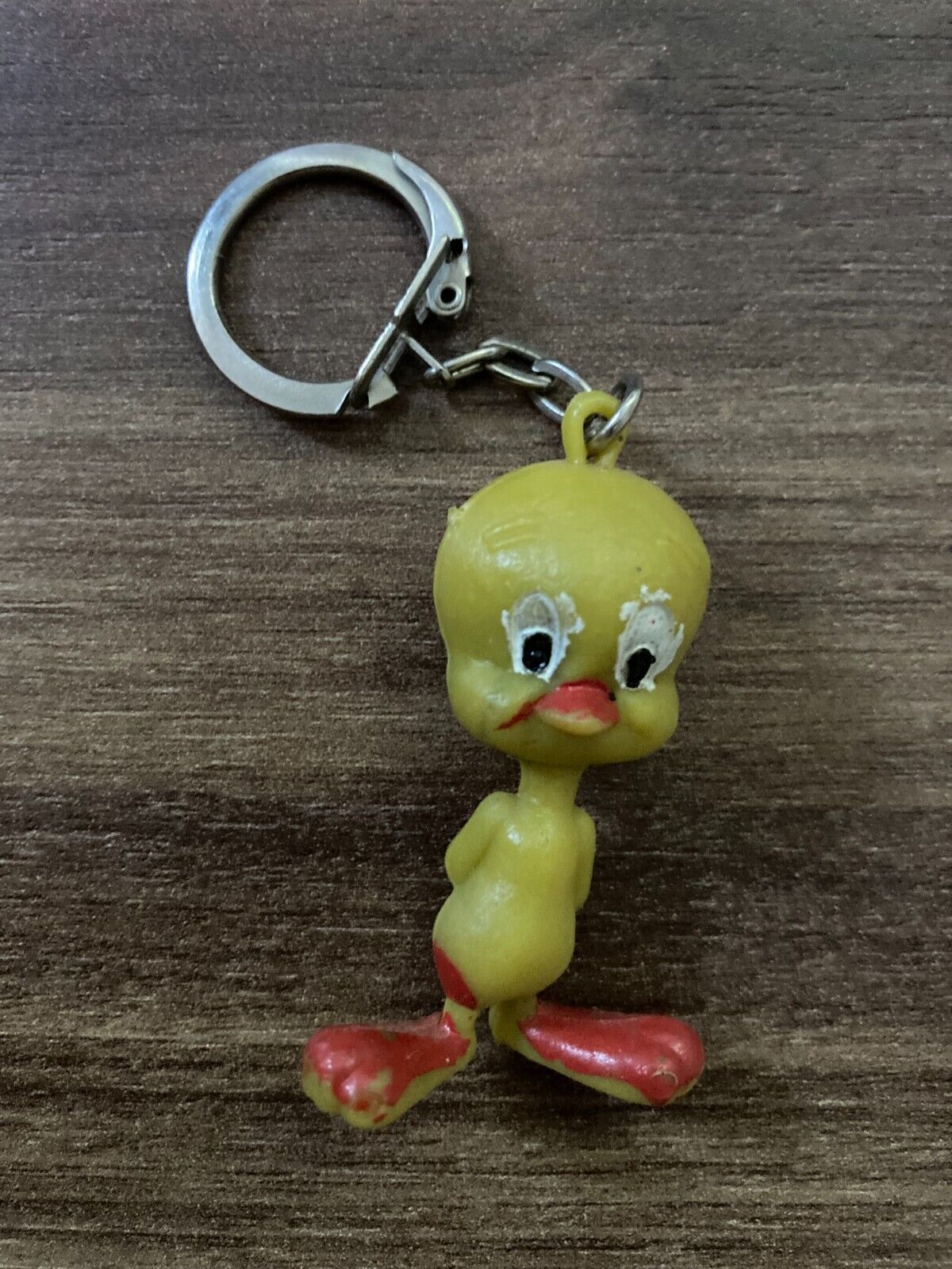 Vintage Tweety Bird Keychain - Retro Cartoon Character Collectible