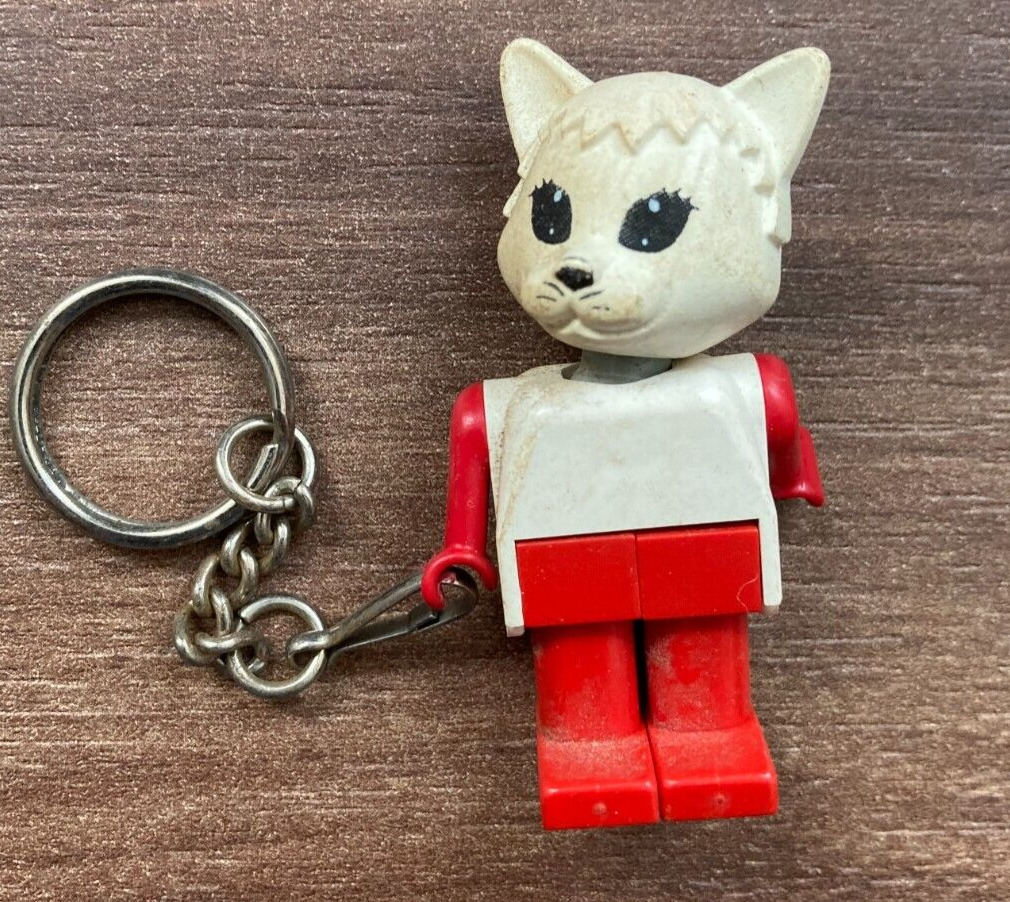 1980s LEGO Fabuland Catherine Cat Plastic - Original Vintage Key Ring Chain