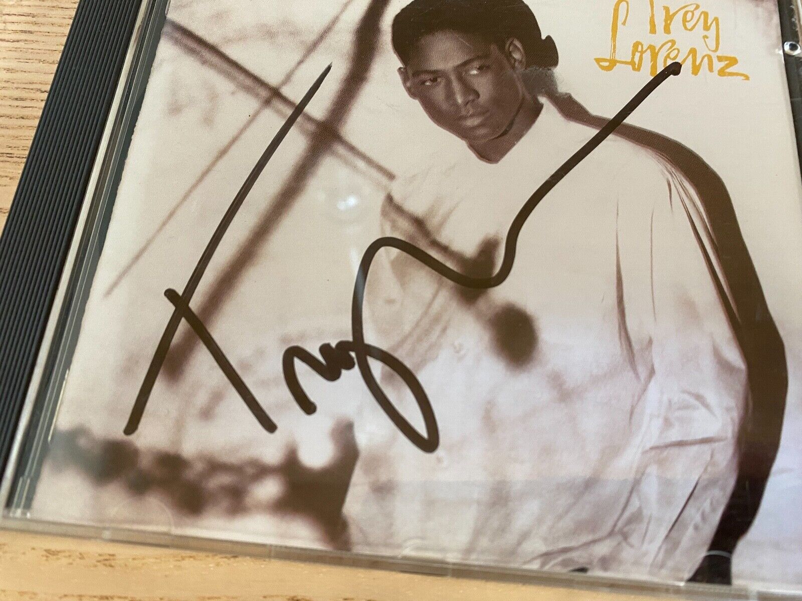 TREY LORETZ MINT 1992 CD ALBUM WITH 100 % ORIGINAL AUTOGRAPH HAND SIGNED NEW OOP