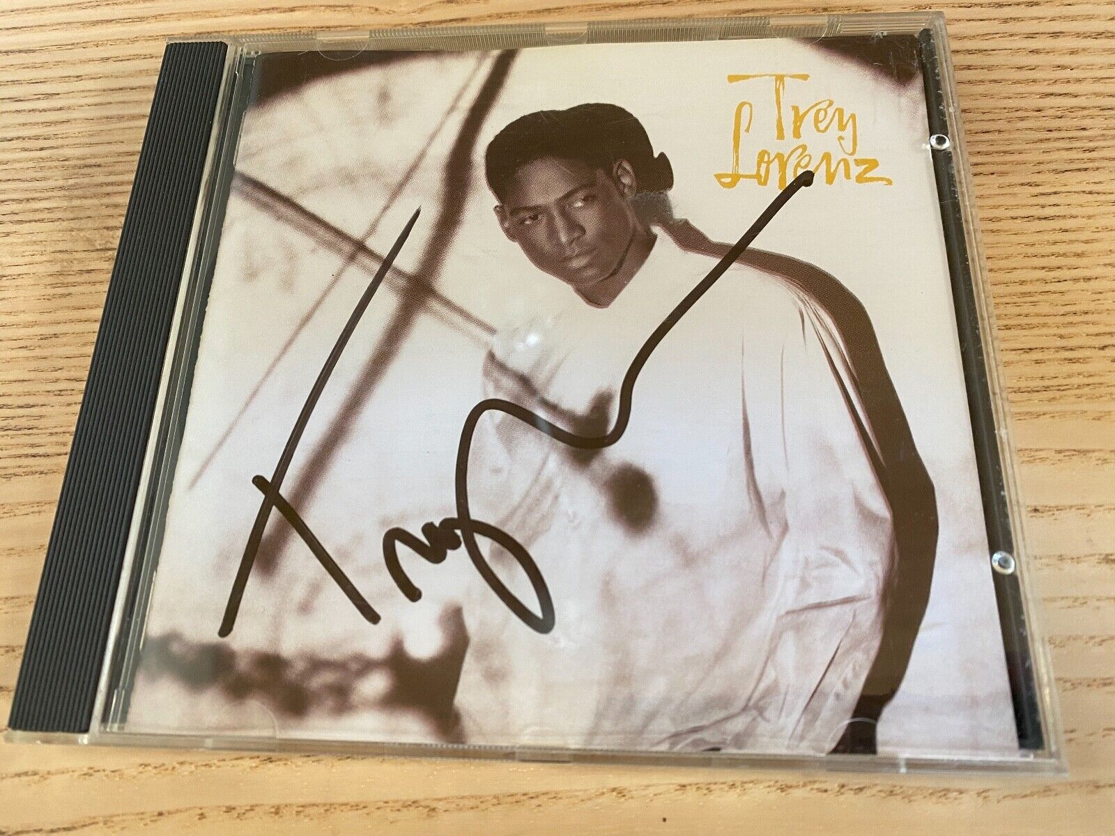 TREY LORETZ MINT 1992 CD ALBUM WITH 100 % ORIGINAL AUTOGRAPH HAND SIGNED NEW OOP