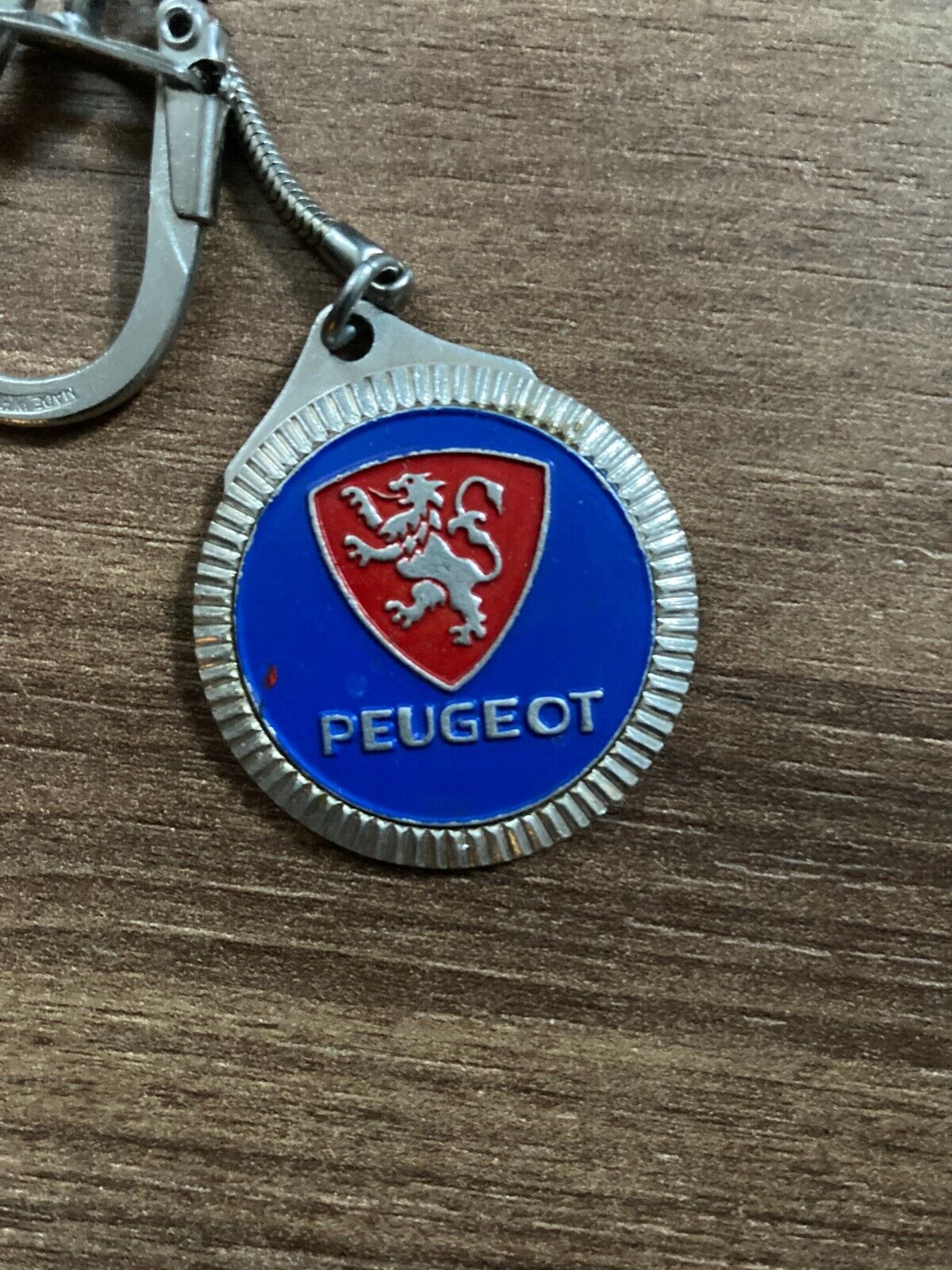 Vintage Peugeot Keychain Ring - Classic Metal Fob with Red and Blue Lion Emblem