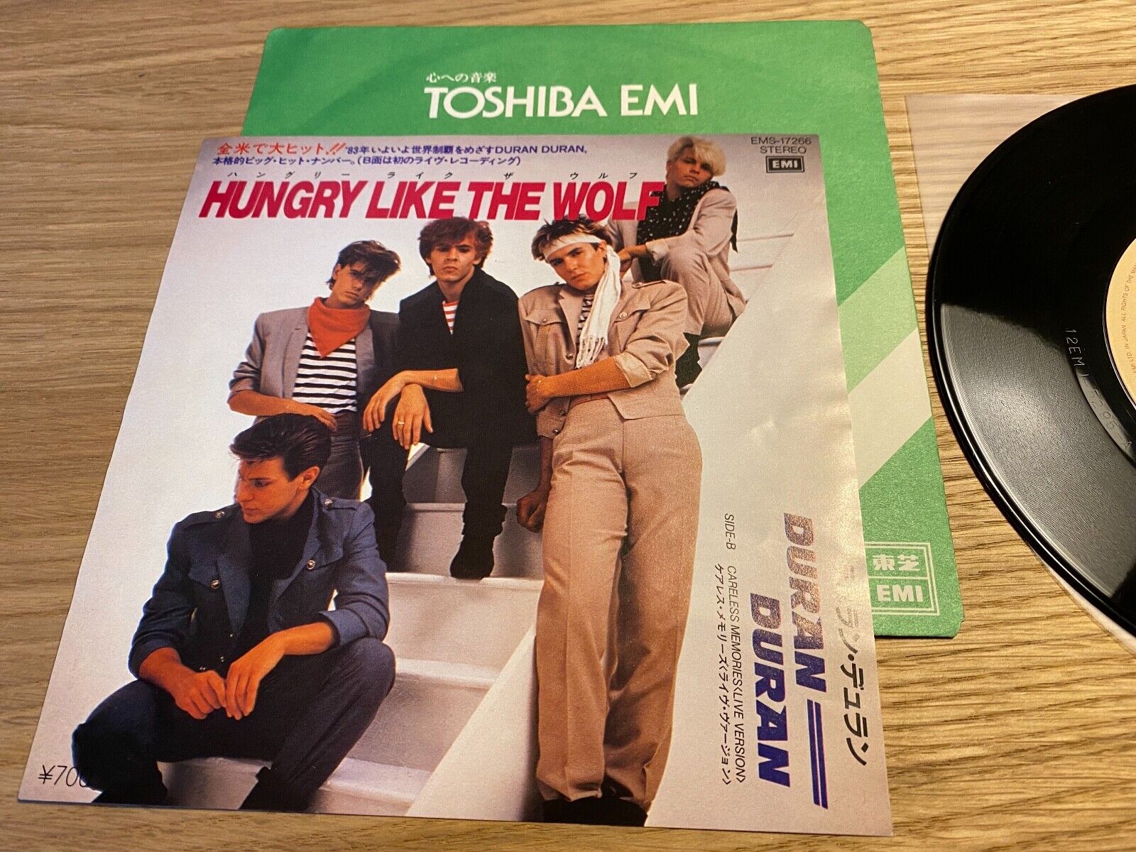 DURAN DURAN "HUNGRY LIKE THE WOLF / CARELESS MEMORIES" 1982 EMI RECORDS JAPAN 7"