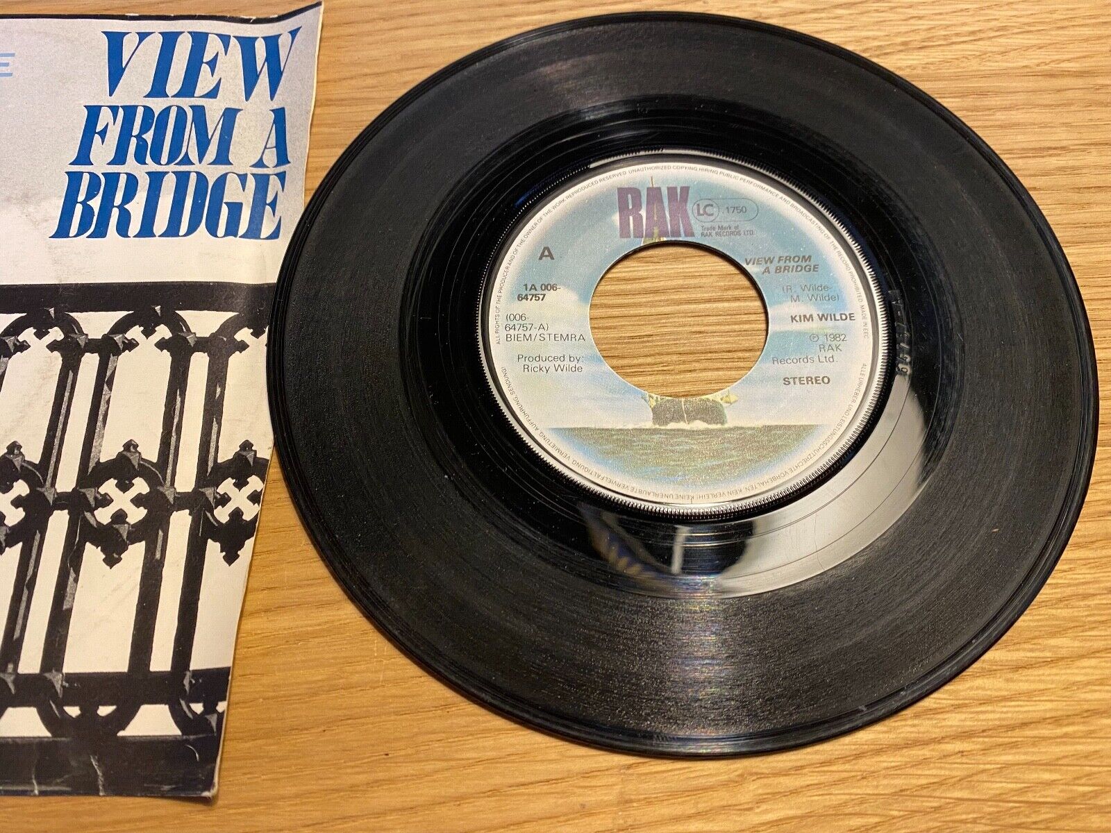 KIM WILDE "VIEW FROM A BRIDGE / TAKE ME TONIGHT " 1982 EEC PRESSED RAK 7" SINGLE