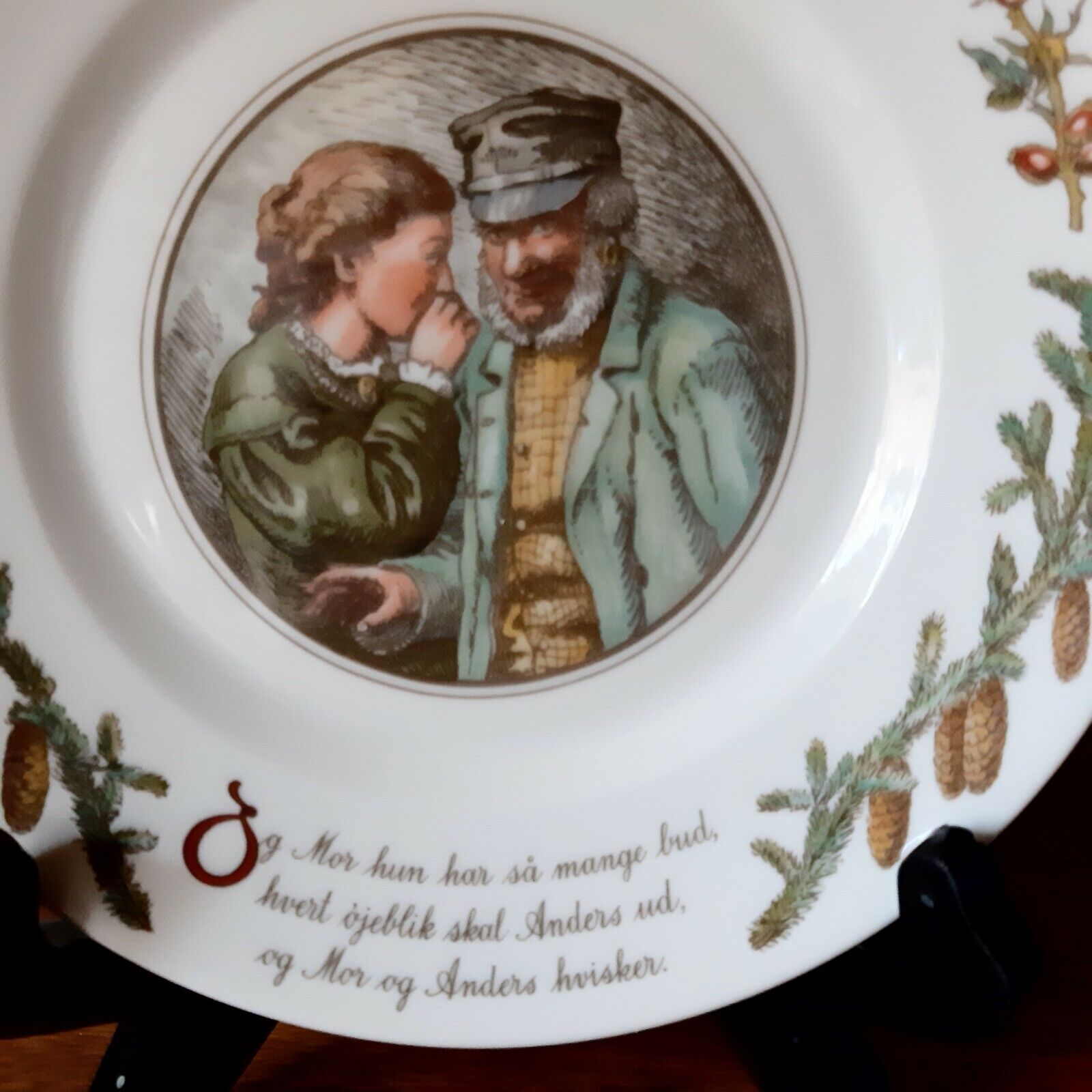 Peter´s Jul Plate 19 cm Motif # 2 ROYAL COPENHAGEN Johan & Pietro Krohn Fact 1