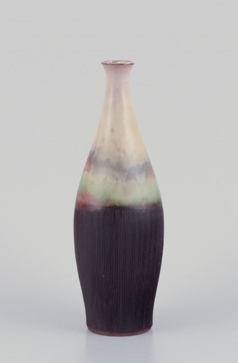 Sven Hofverberg Swedish ceramist A pair of vases Multi-coloured glaze