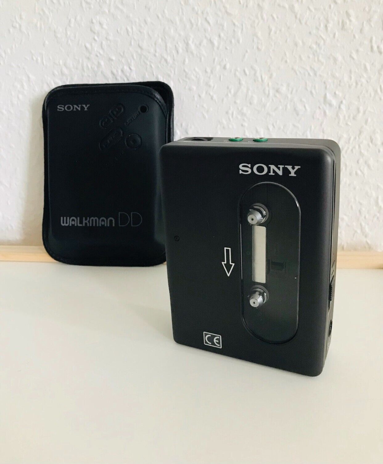 Sony Walkman WM-DD33 (Good Condition)-(New Center-Gear)-(Including Case)