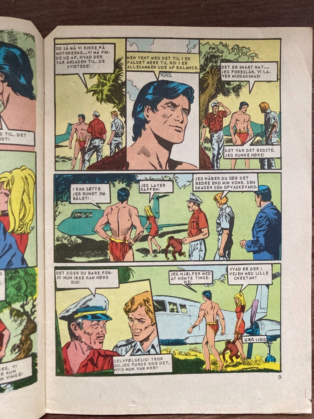 Bundle of 8 Danish Tarzan Comic Books from the 1970s - Used Condition !