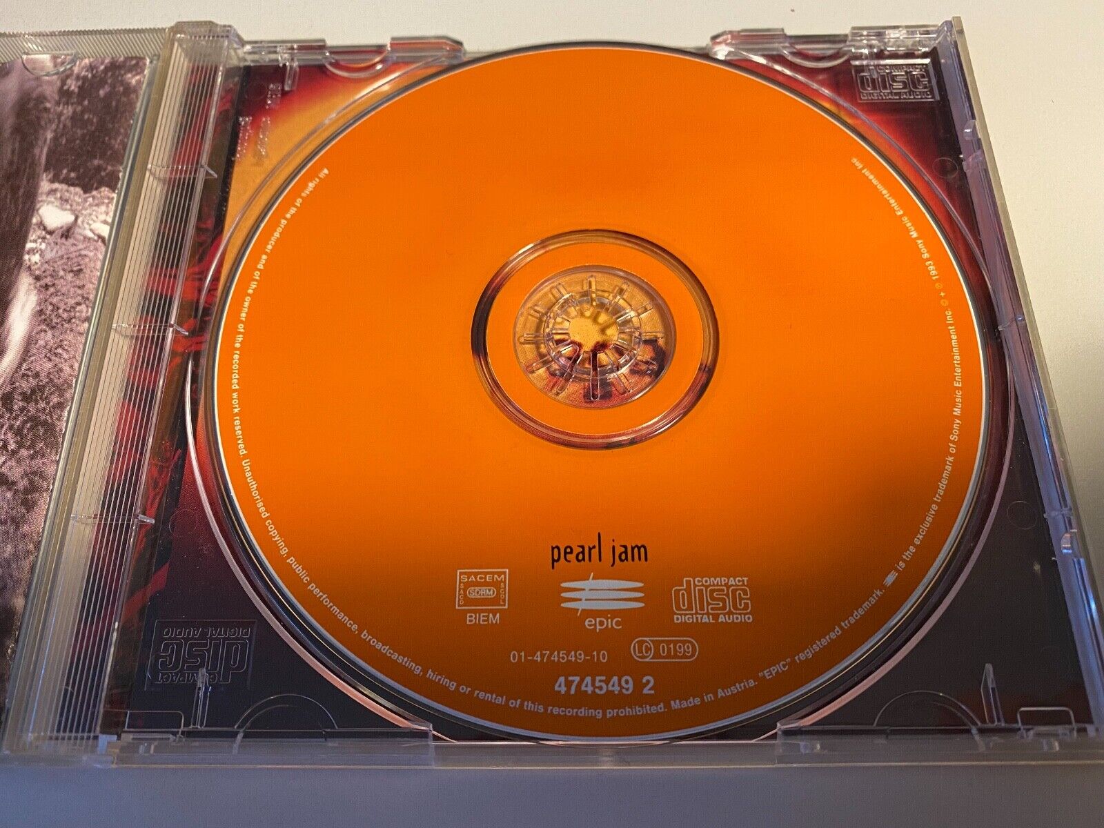 PEARL JAM "PEARL JAM" DEBUT ALBUM 1993 CD ALBUM 12 TRACK EPIC RECORDS SACEM RARE