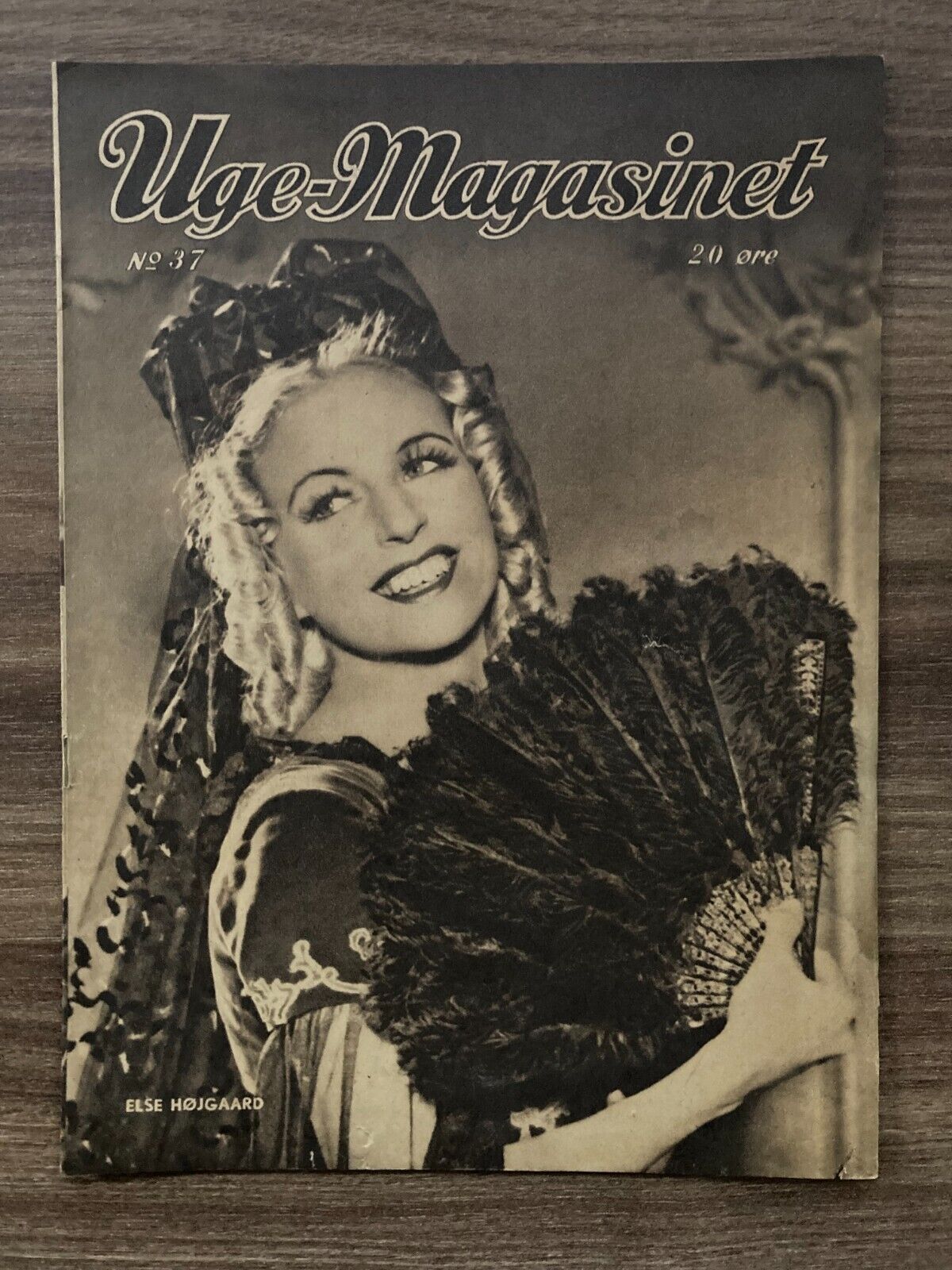 Else Højgaard Front Cover 1940s Complete Antique Danish Magazine "Uge-Magasinet"