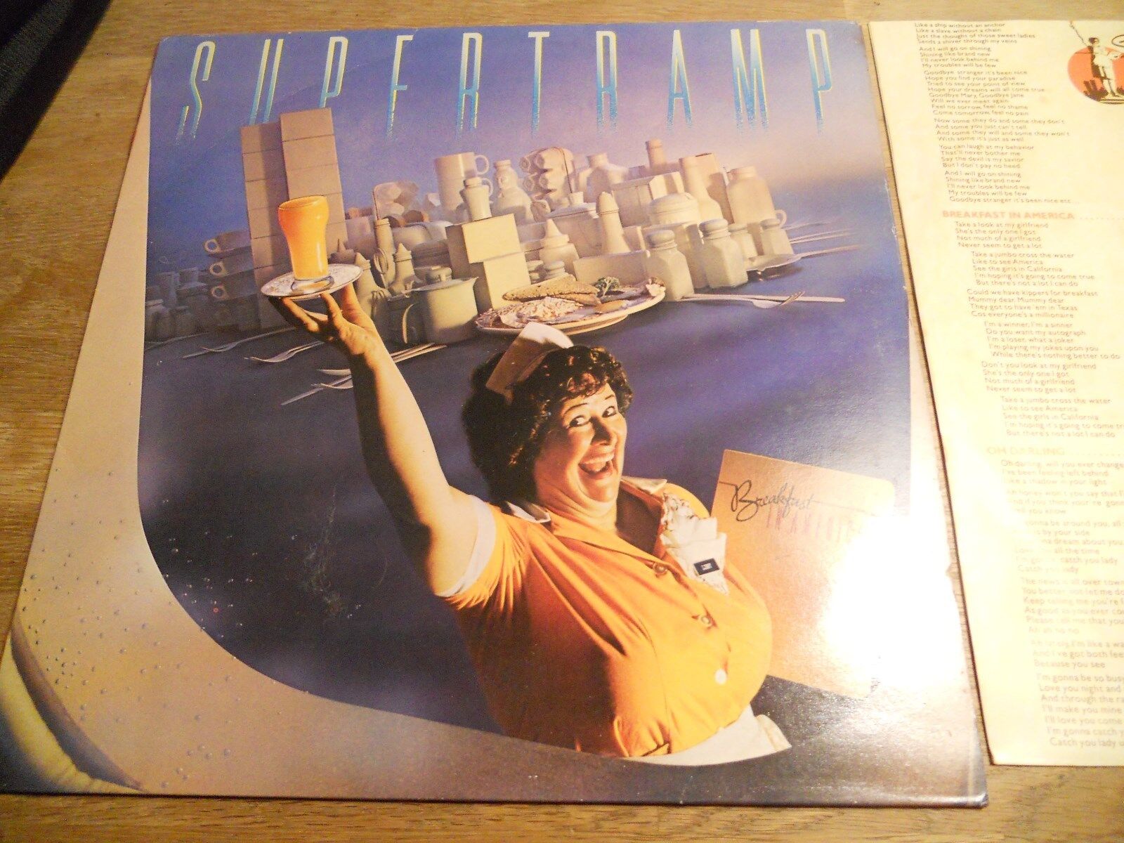 SUPERTRAMP "BREAKFAST IN AMERICA" DUTCH PRESSING 1979 A  M RECORDS HOLLAND RARE