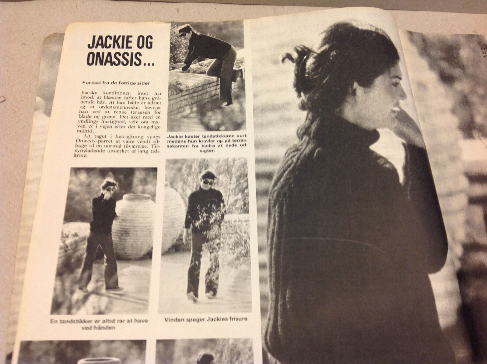 JACKIE KENNEDY JACKIE ONASSIS ARISTOTLE FRONT COVER VINTAGE Danish Magazine 1972