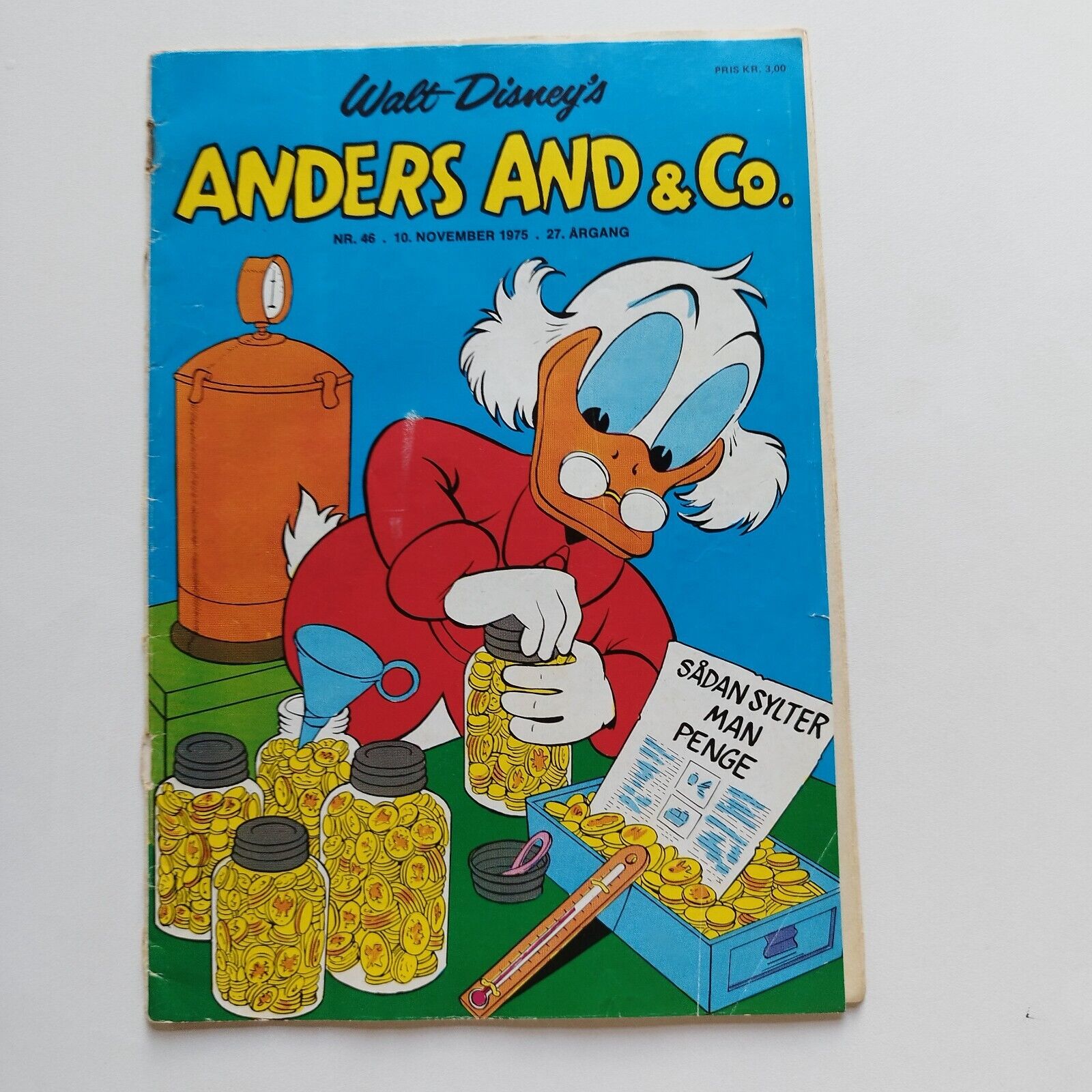 Danish comic  "Anders And  Co " no 461975Donald Duck With  Lego advert