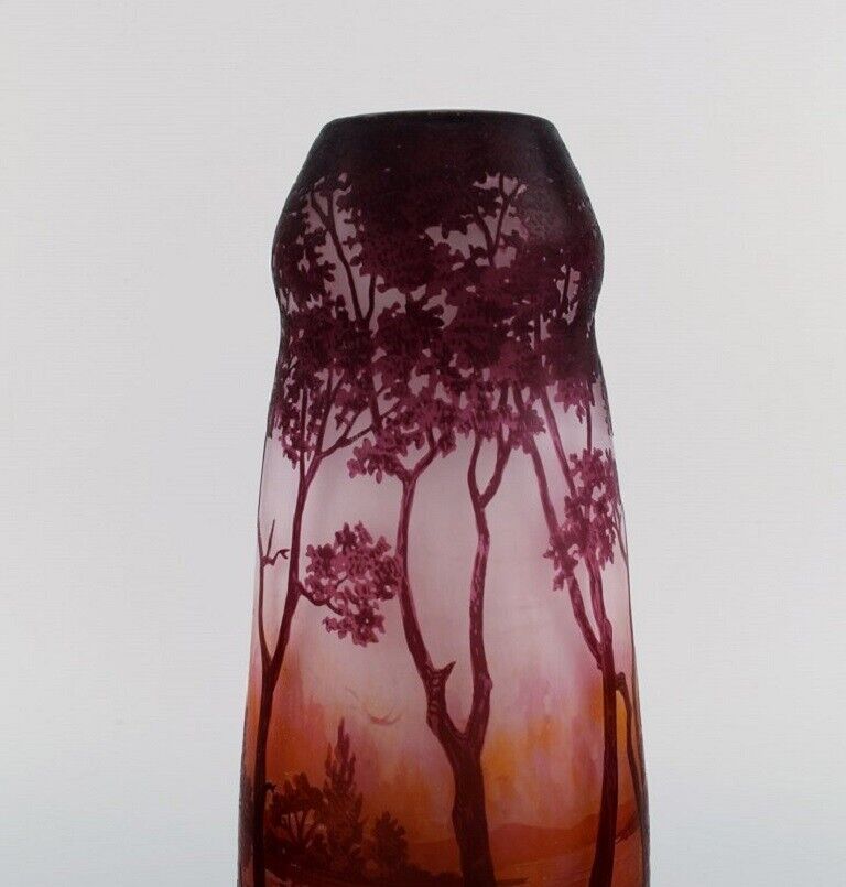 Daum Nancy France Large antique vase in art glass with lake landscape