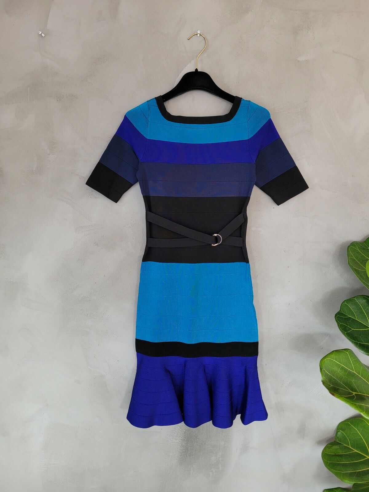 **Karen Millen** Blue Striped Bandage Knit Ruffle Midi Dress Size 1