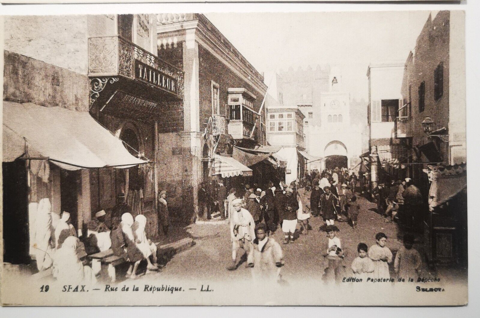 Four vintage un-used postcard: Motif´s from Sfax in Tunisia c 1915  pok440