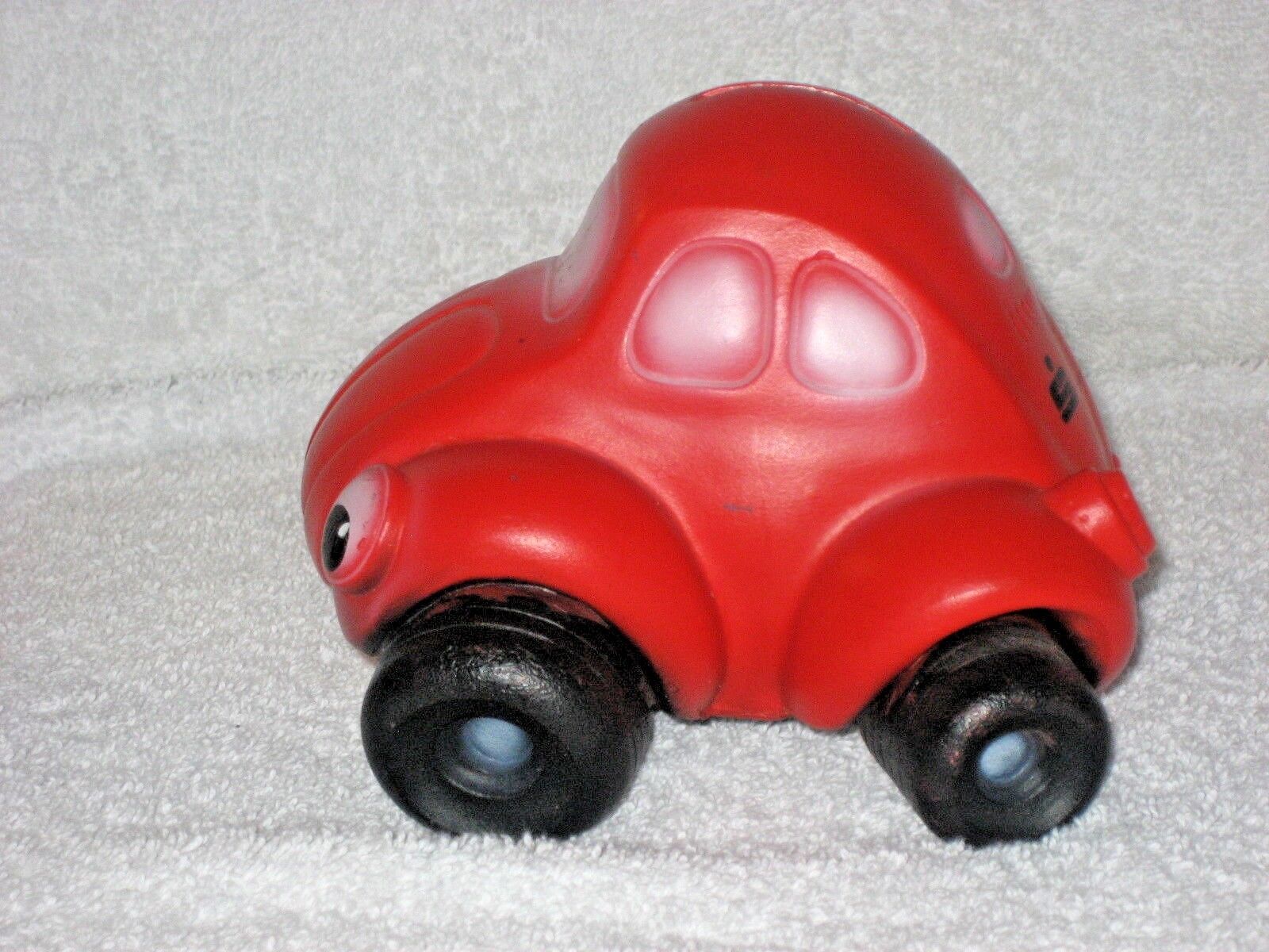 A RED BEETLE CAR Coin Bank from Denmark Sparebøsse  HORNSYLD dvp