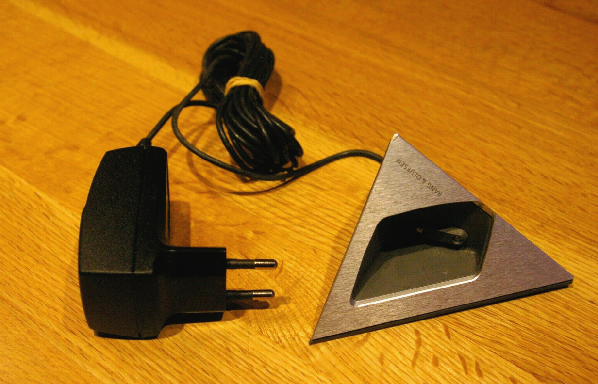 Bang  Olufsen BeoCom 6000 Wall Charger ONLY EU Plug NO PHONE