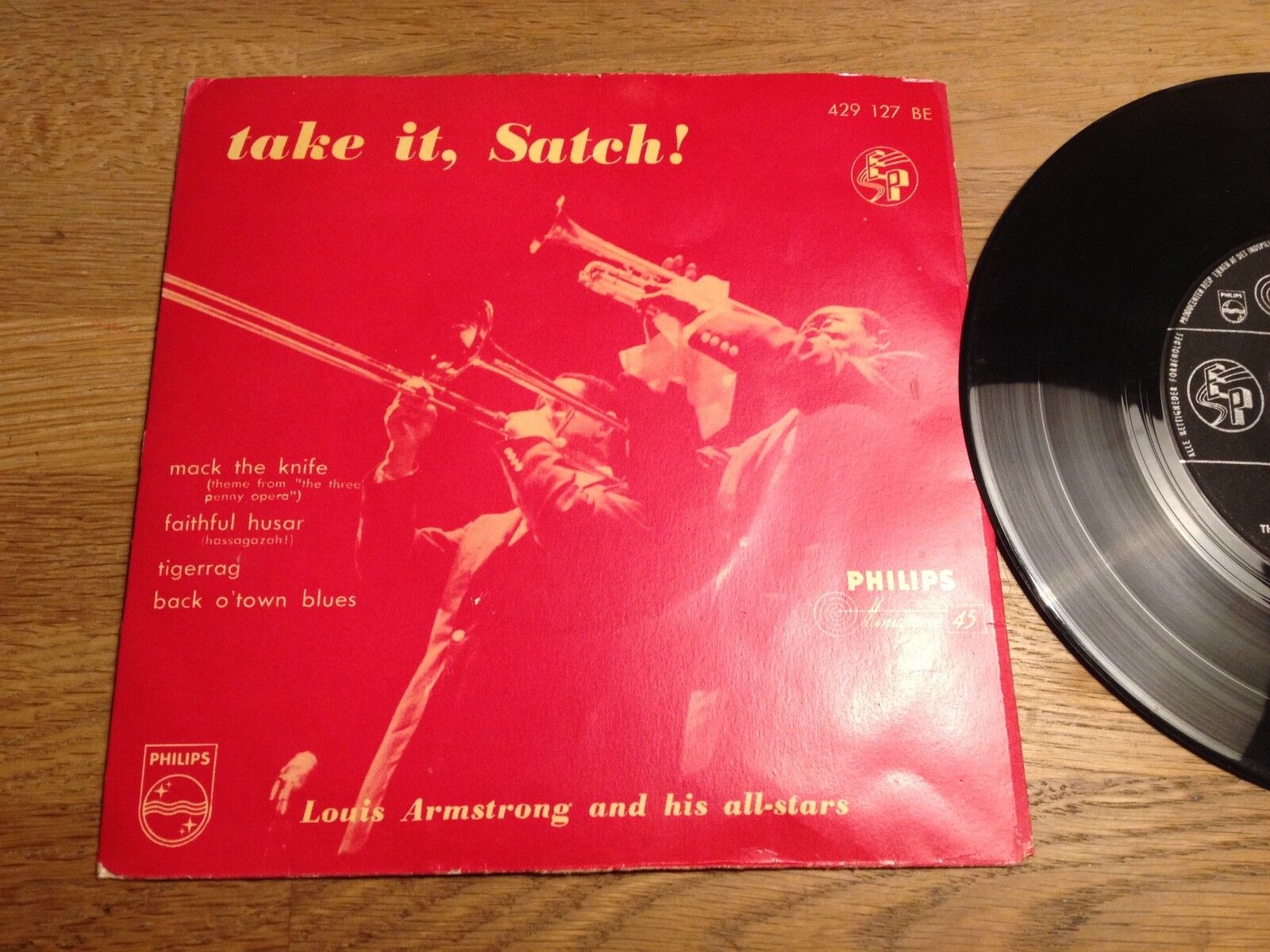 LOUIS ARMSTRONG AND HIS ALL-STARS "TAKE IT SATCH!" SINGLE NCB PHILIPS MINIGROOV