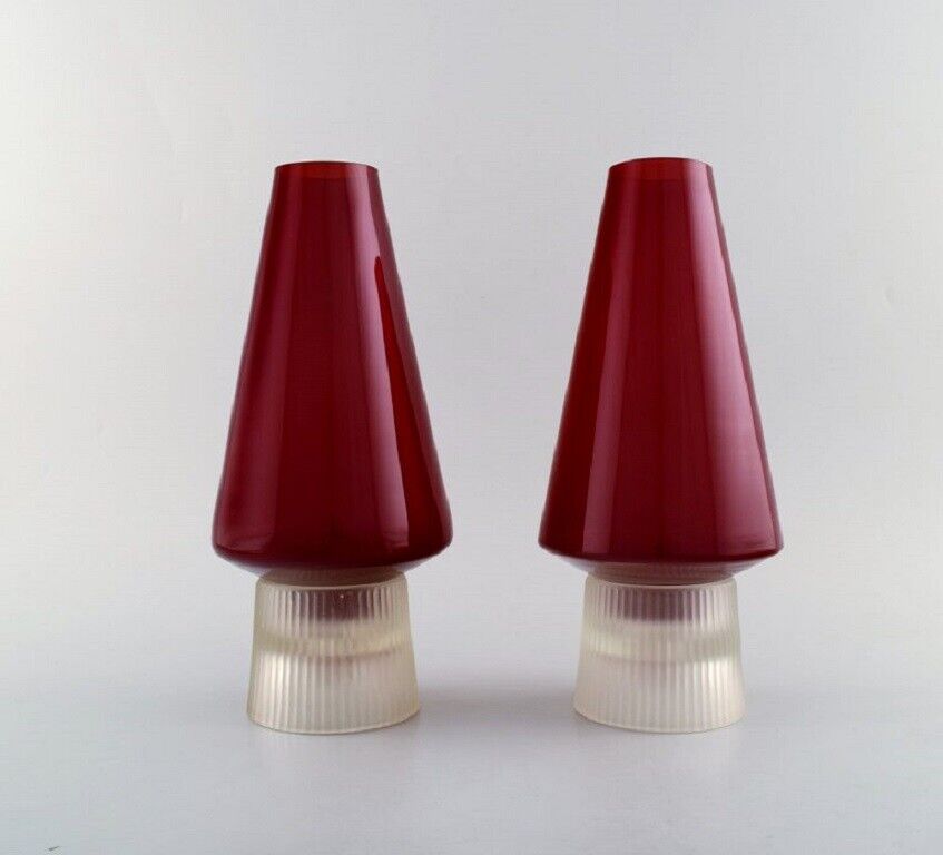 Per Lütken for Holmegaard A pair of rare "Hygge" lamps for candles in red