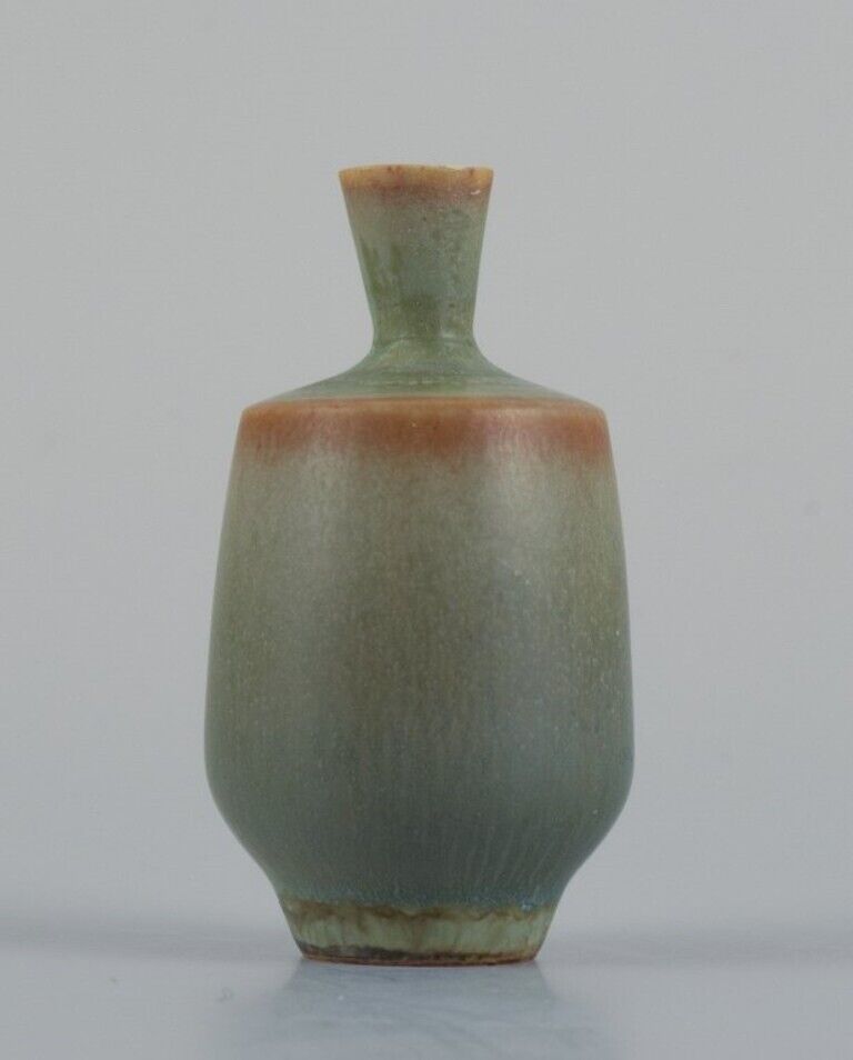 Berndt Friberg for Gustavsberg Miniature vase with glaze in shades of green