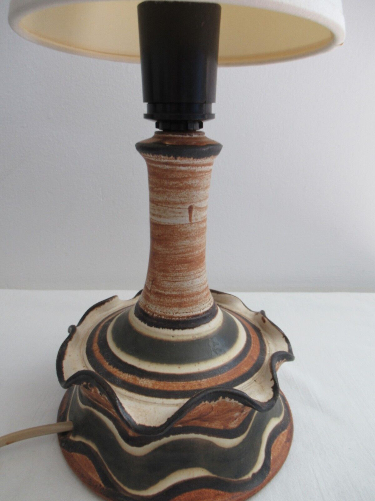 Vintage scandinavian table lamp by danish ceramic artist Jette Hellroe