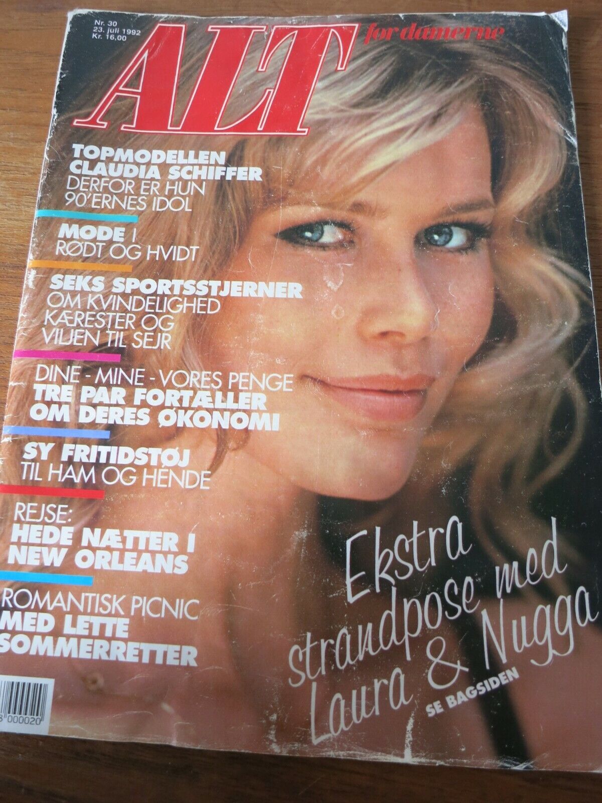 Danish Magazine CLAUDIA SCHIFFER Linda Evangelista Q107