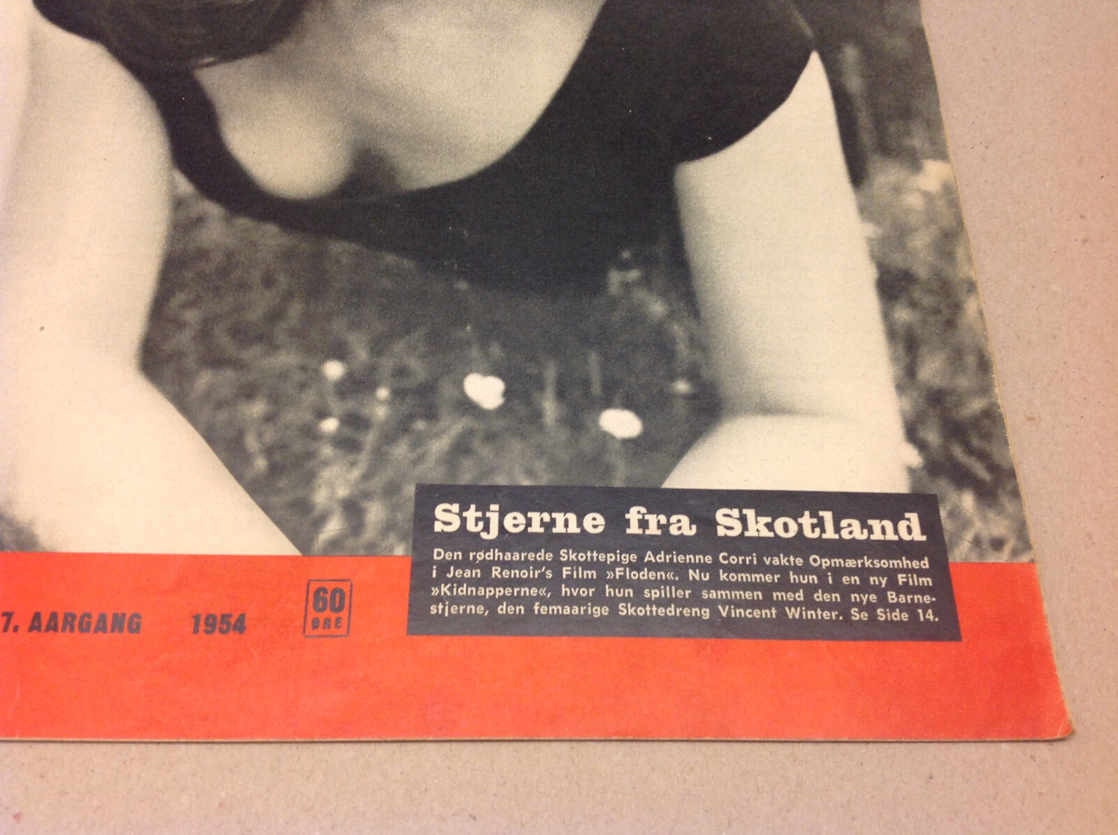 ADRIENNE CORRI SCOTLAND FRONT COVER VINTAGE DANISH Magazine Billed-Bladet 1954