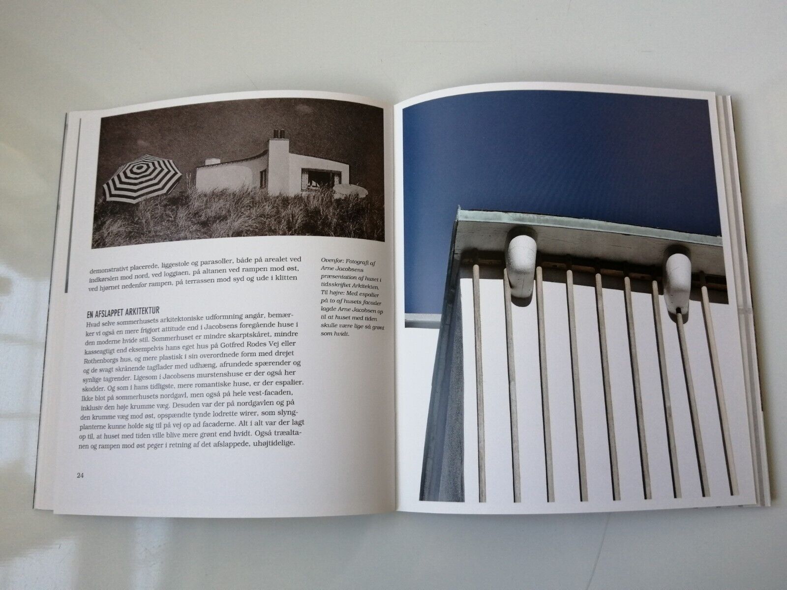 Danish bookletARNE JACOBSEN's Own SummerhouseRare booklet from 201332 pages