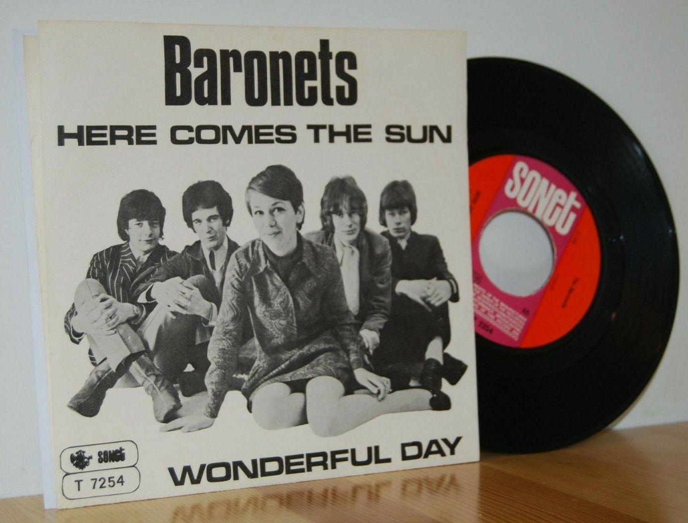 BARONETS Here Comes The Sun Sonet Danish Rock