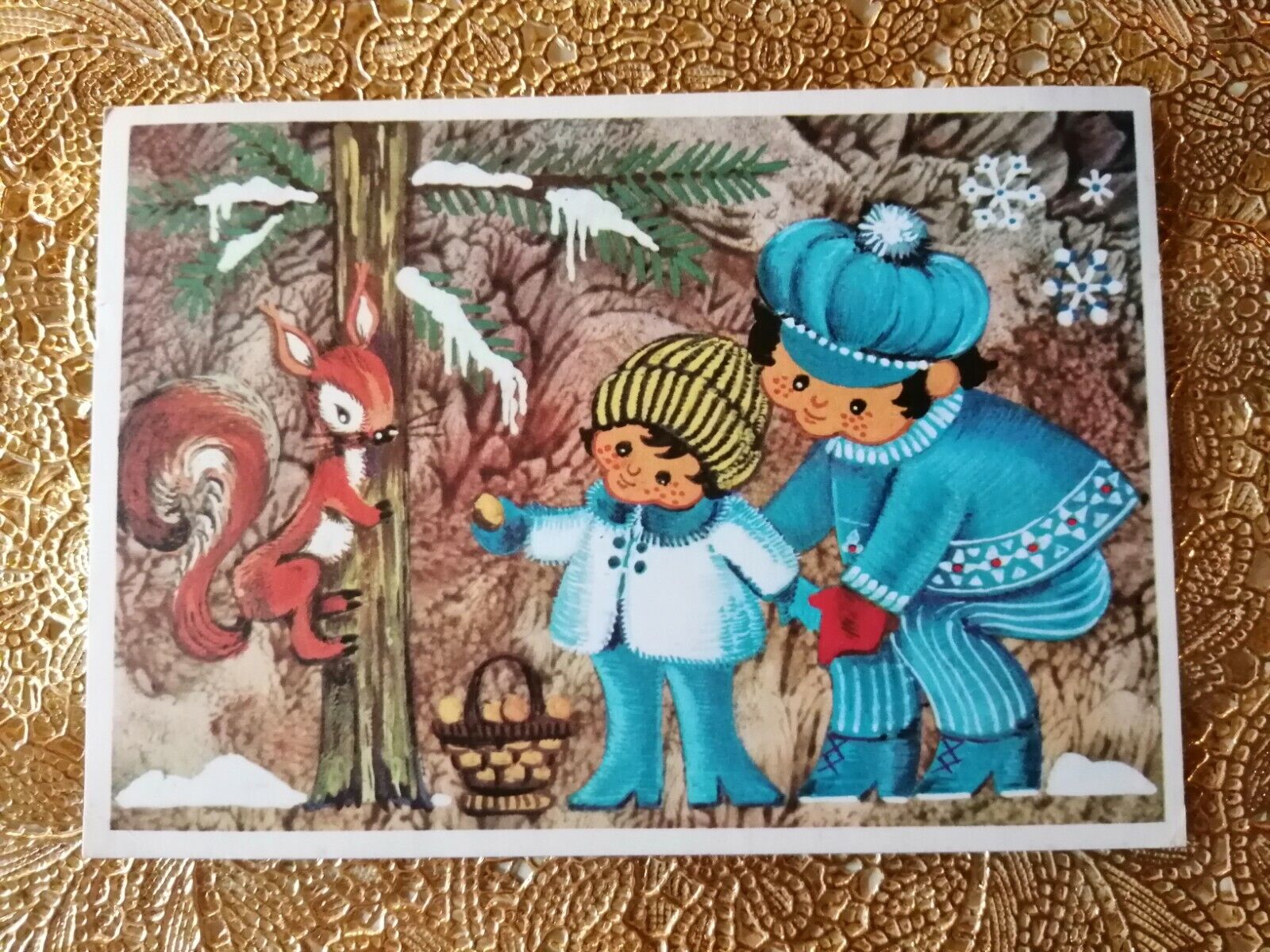 Vintage and collectible Danish Christmas cardPosted in 1981 ( No 3 g )