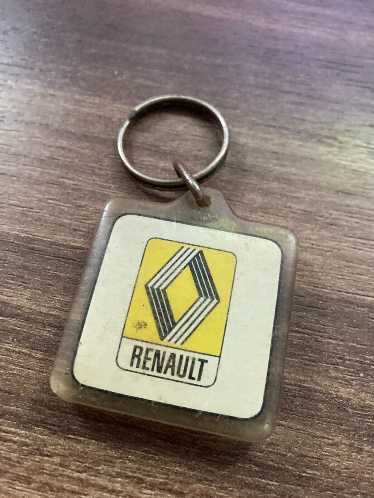 Vintage Renault Danish Plastic Keychain - Rare 1980s Car Dealership