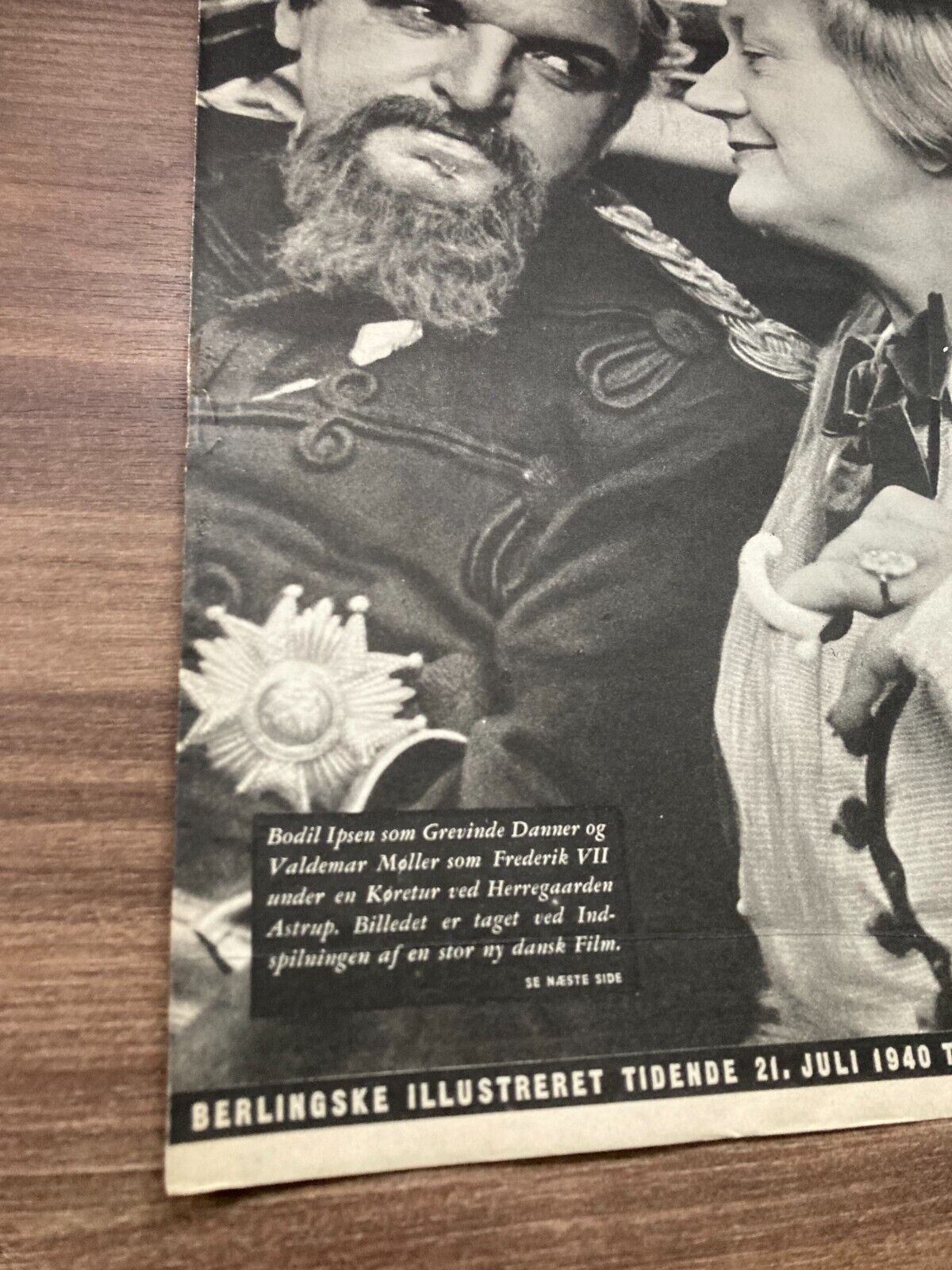 Bodil Ipsen Valdemar Møller Astrup Danish Magazine 1940 "Berlingske IT"