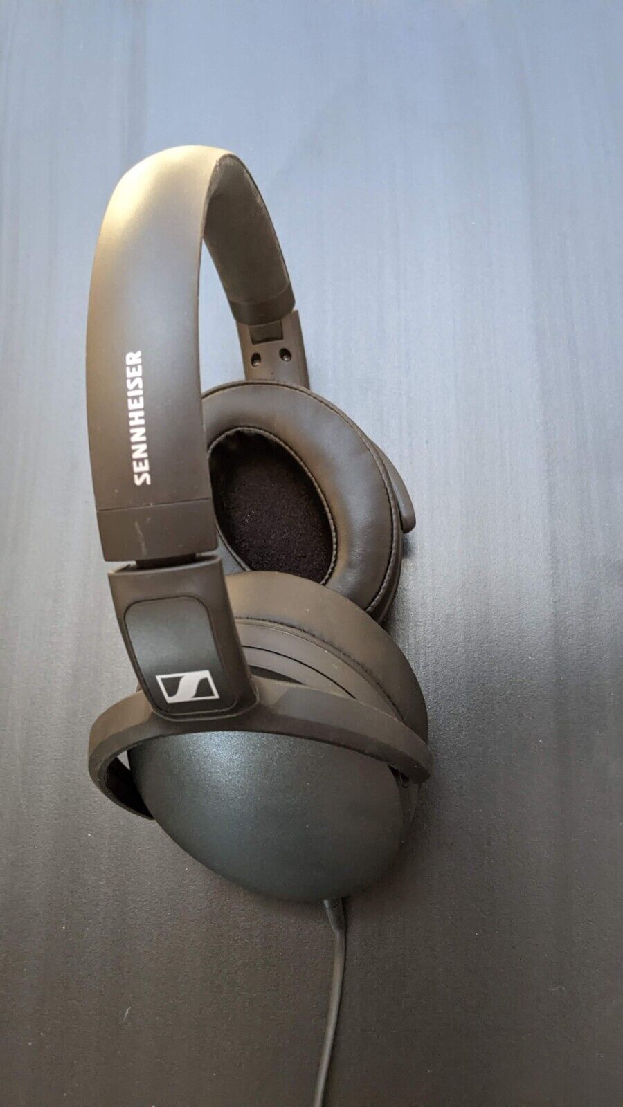 Sennheiser HD 400S Headphones with Mic Wired