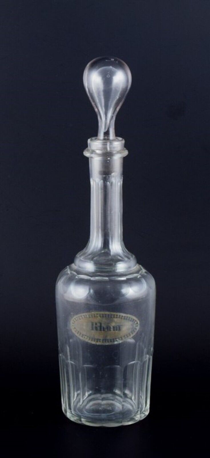 Danish glassworks carafe for rum in clear mouth-blown facet-cut glass