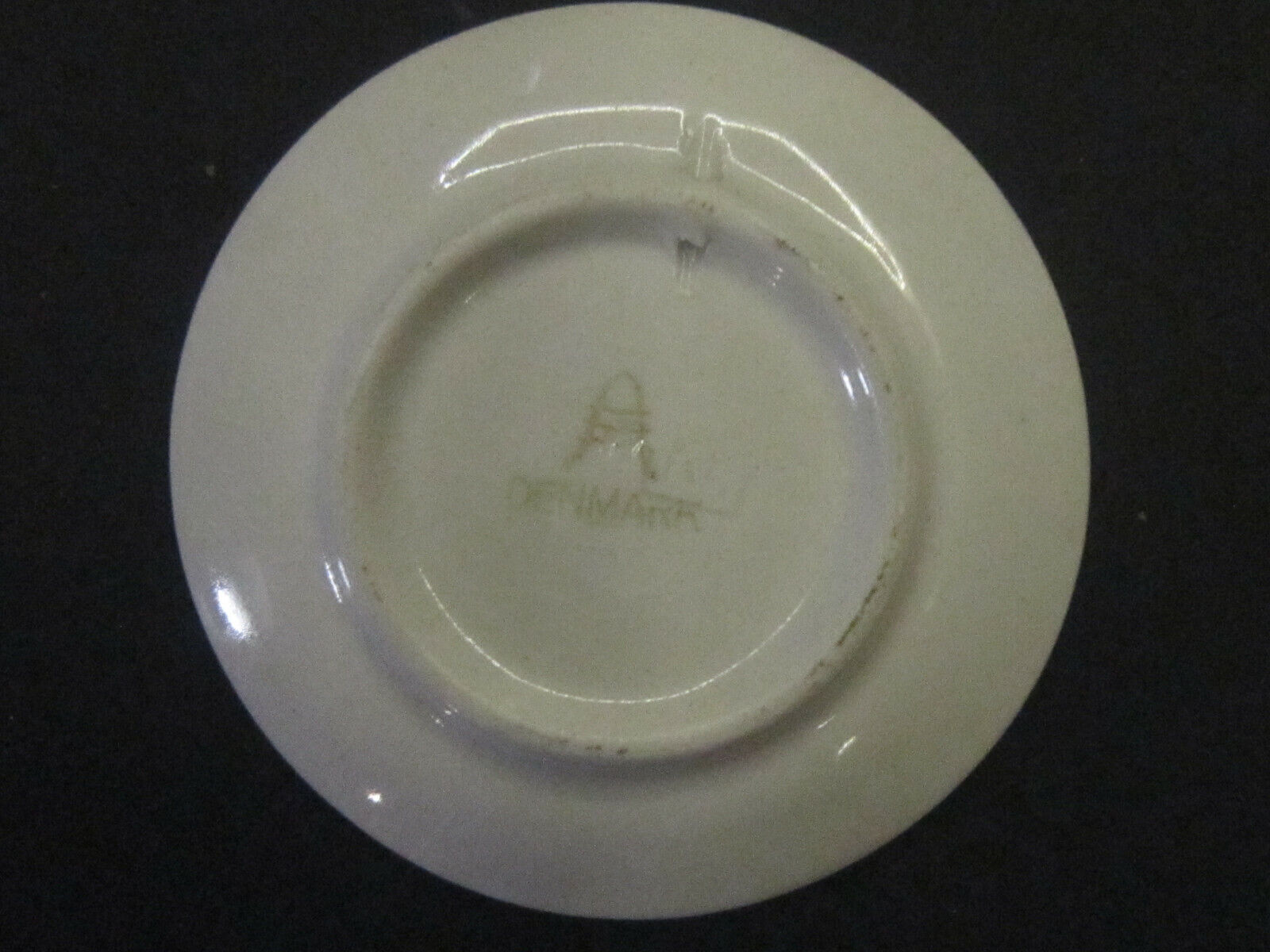 Royal Copenhagen Aluminia Christmas plaquette Church with Bell 8 cm