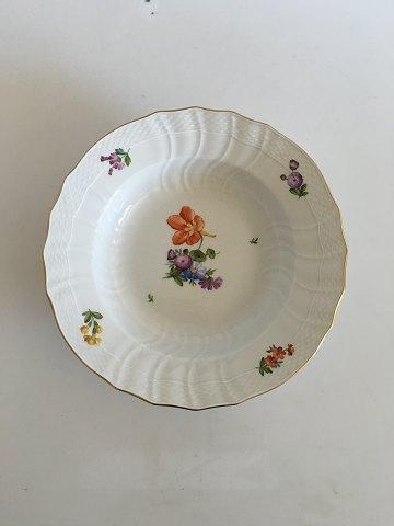 Royal Copenhagen Saxon Flower light Plate No 1614