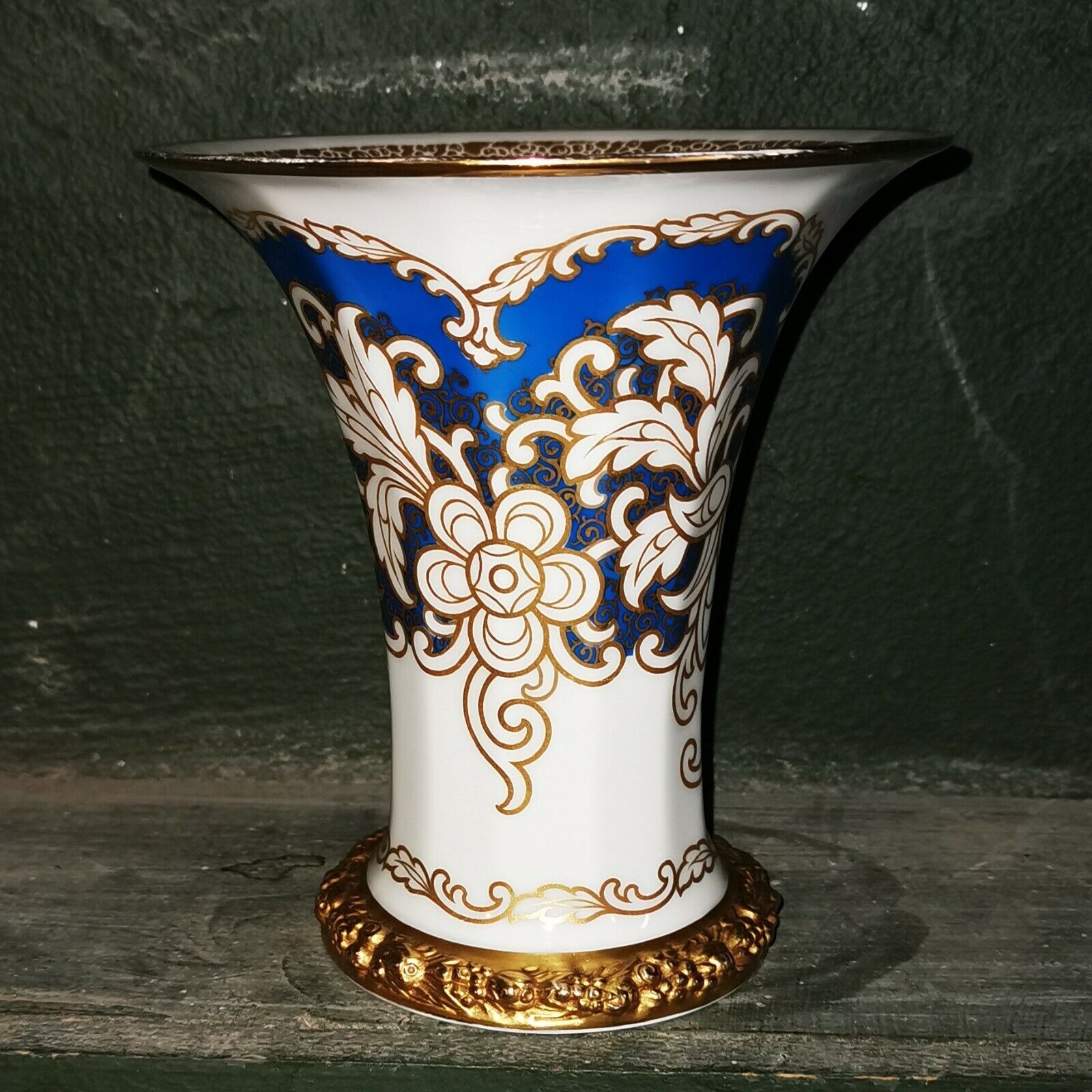 Vtg blue and gold decorated Art Nouveau Rosenthal Selb-Bavaria porcelain vase