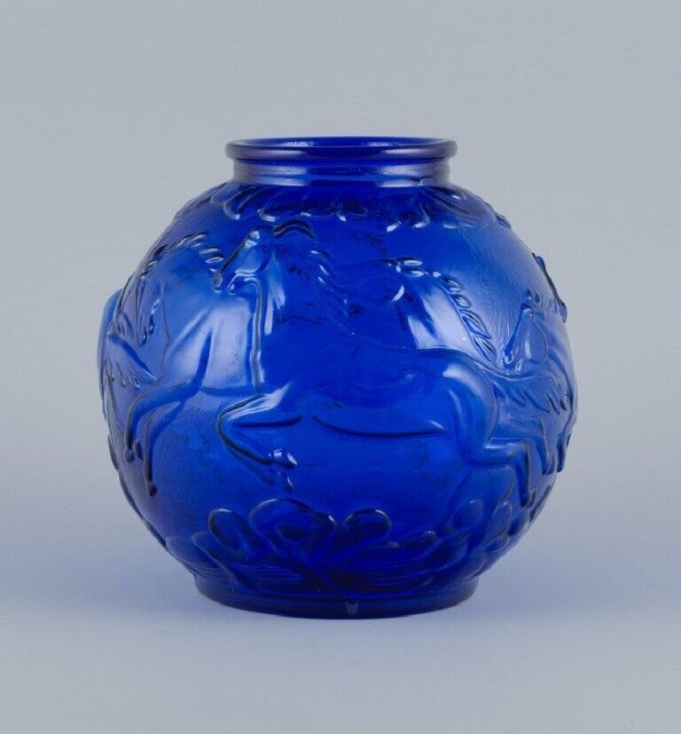 Glimma Glasbruk Sweden Art Nouveau "Blomkula" art glass vase in blue glass