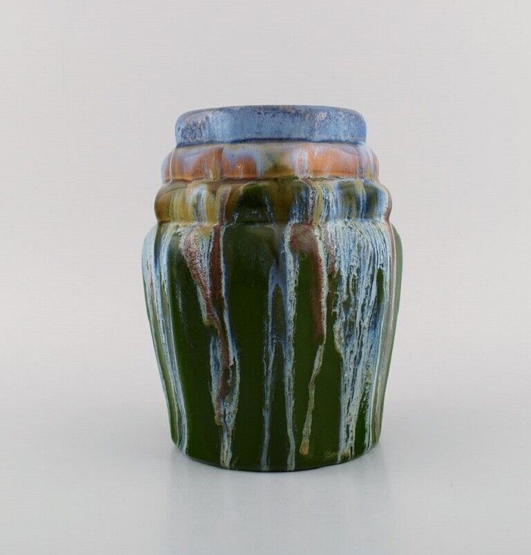 European studio ceramicist Unique vase in glazed ceramics Mid-20th C