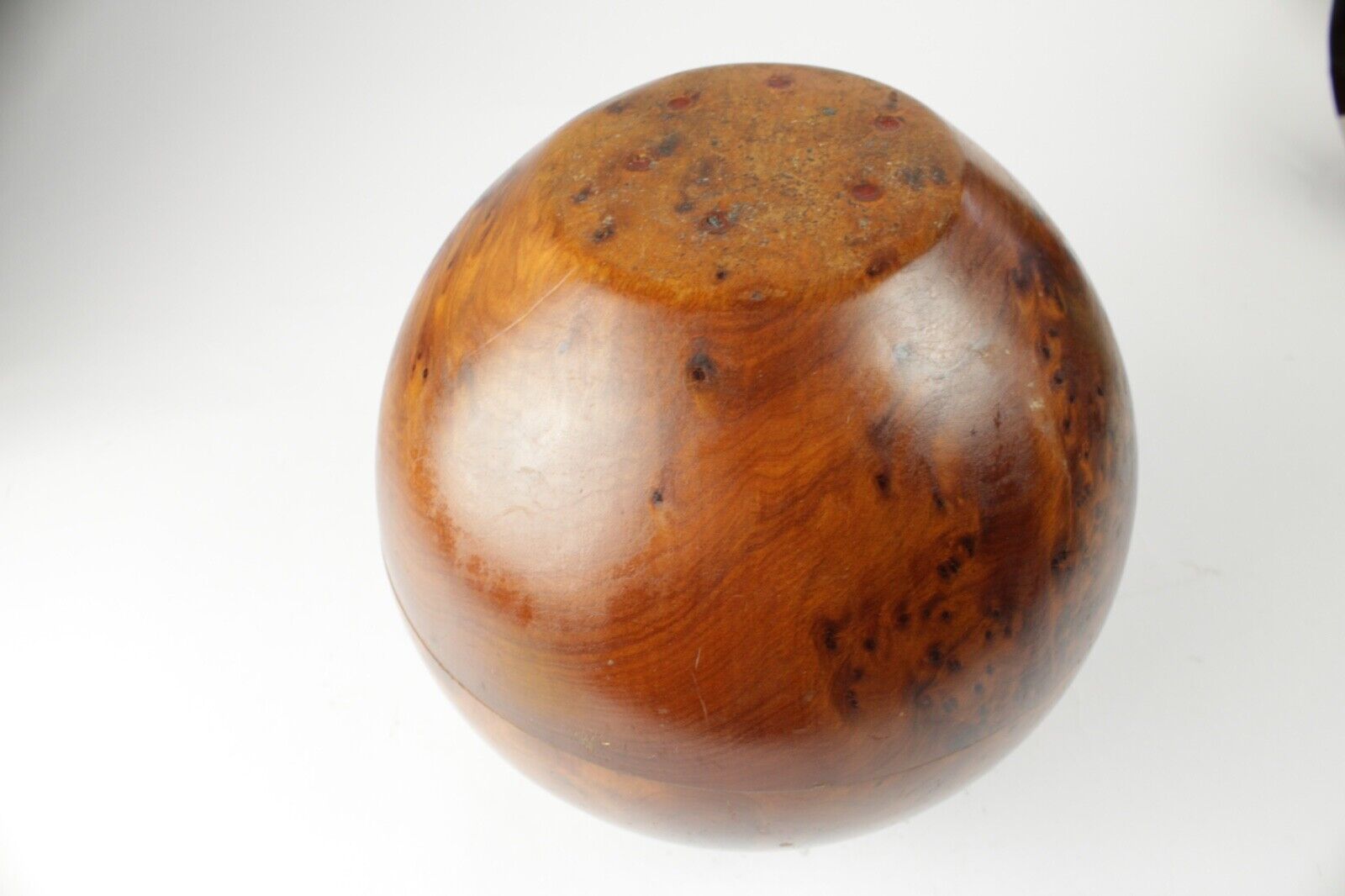 Turned wood vase probably alder-root