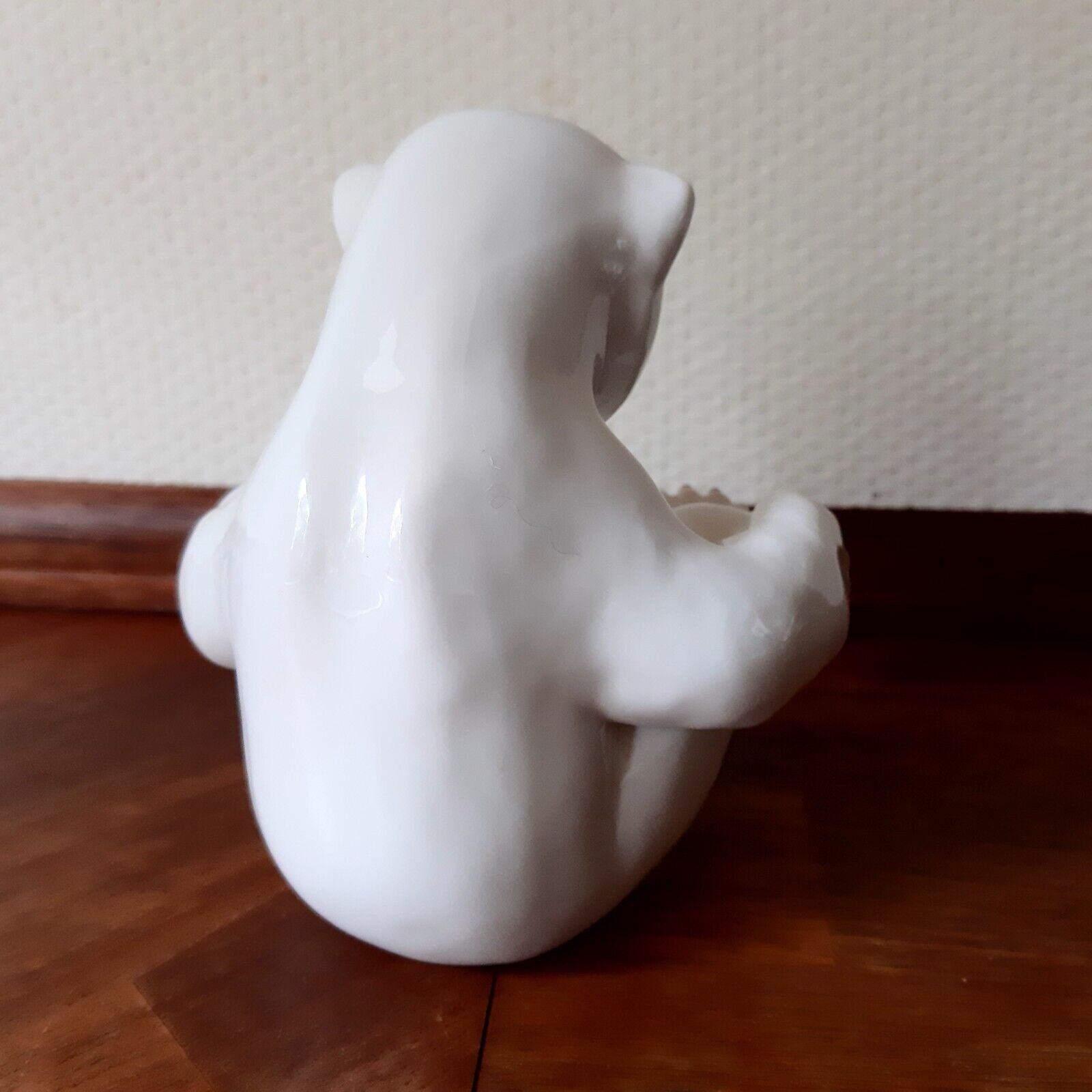 POLAR BEAR CUB SITTING by Merete Agergaard for Royal Copenhagen # 536 Fact 1st