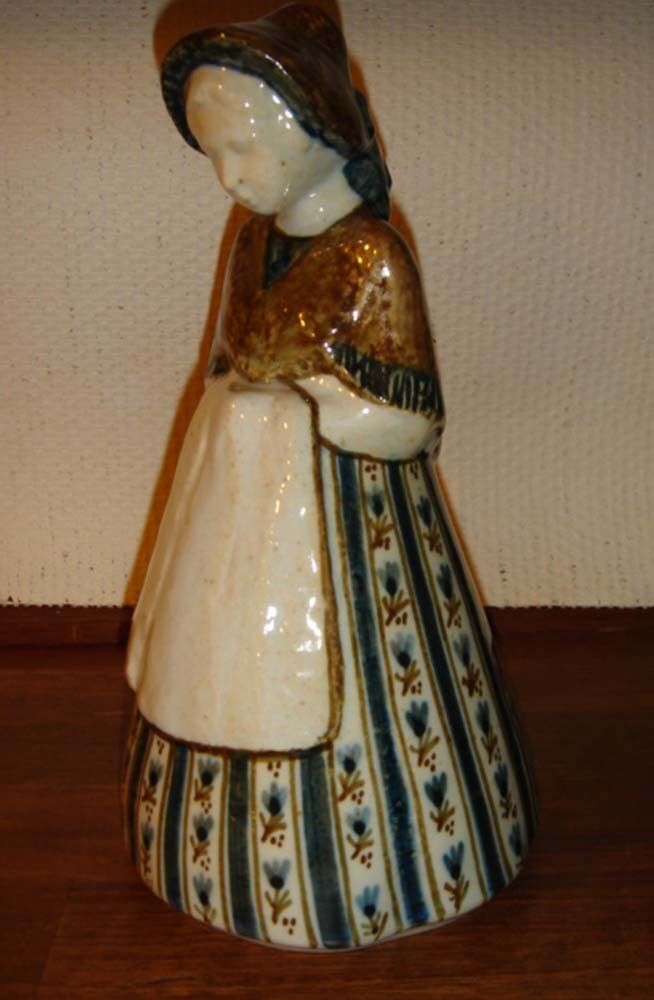 STONEWARE GIRL FIGURINE by Gudrun Meedom for Bing & Grondahl   # 7205/4