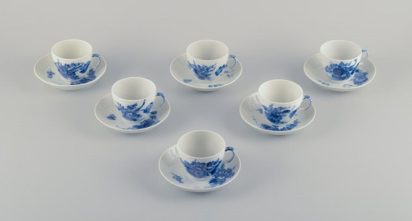 Royal Copenhagen Blue Flower Curved Six coffee cups with saucers in porcelain