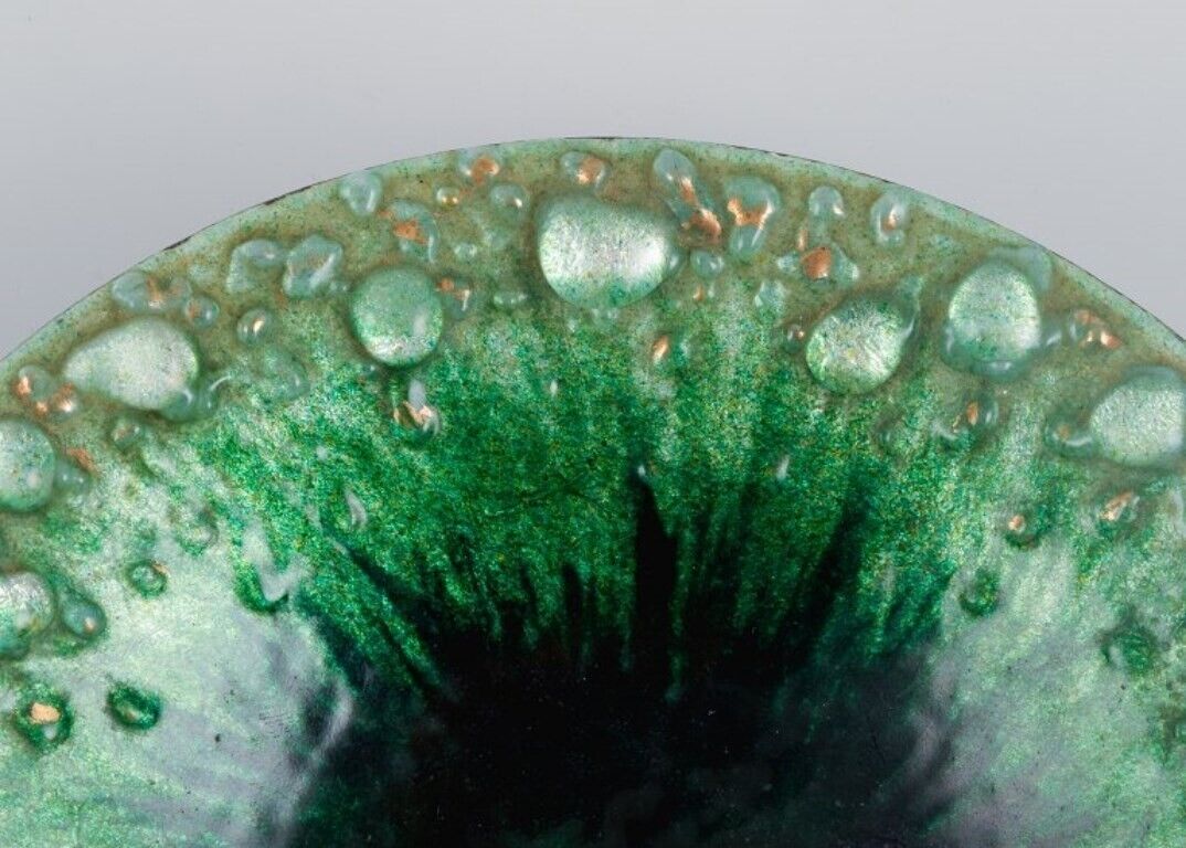 Boris Veisbrot (1903-2011)  Limoge Enamel bowl in green tones with air bubbles